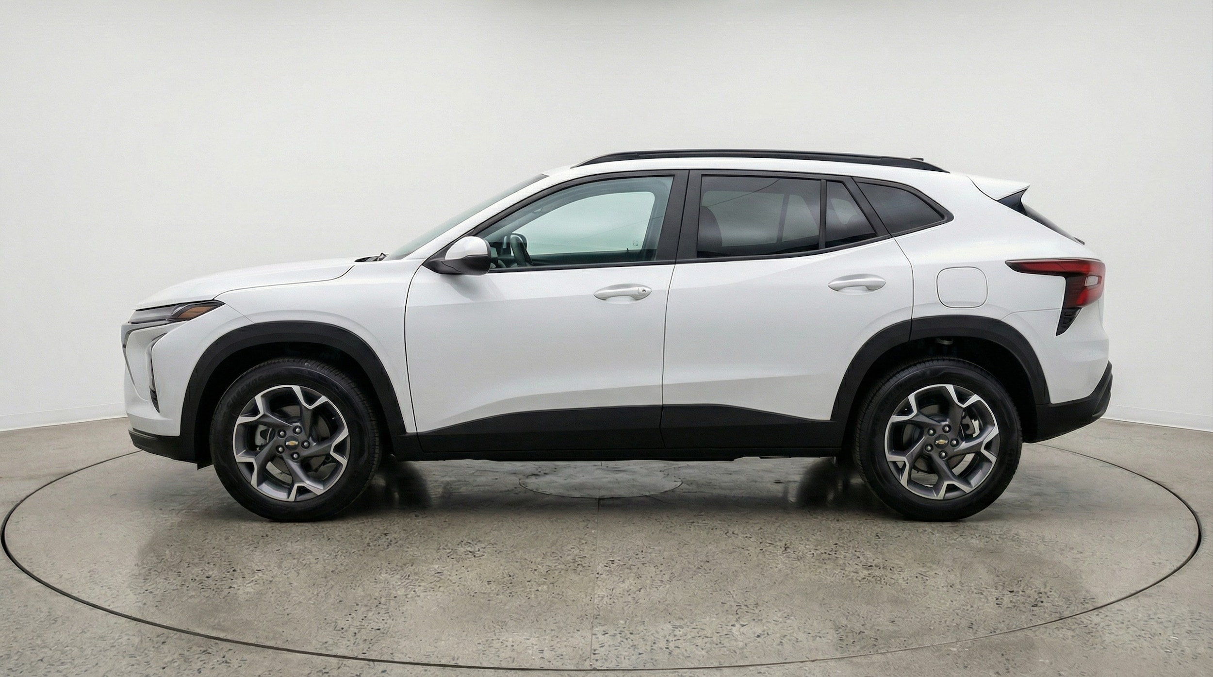 Thumbnail: 2025 Chevrolet Trax - 4