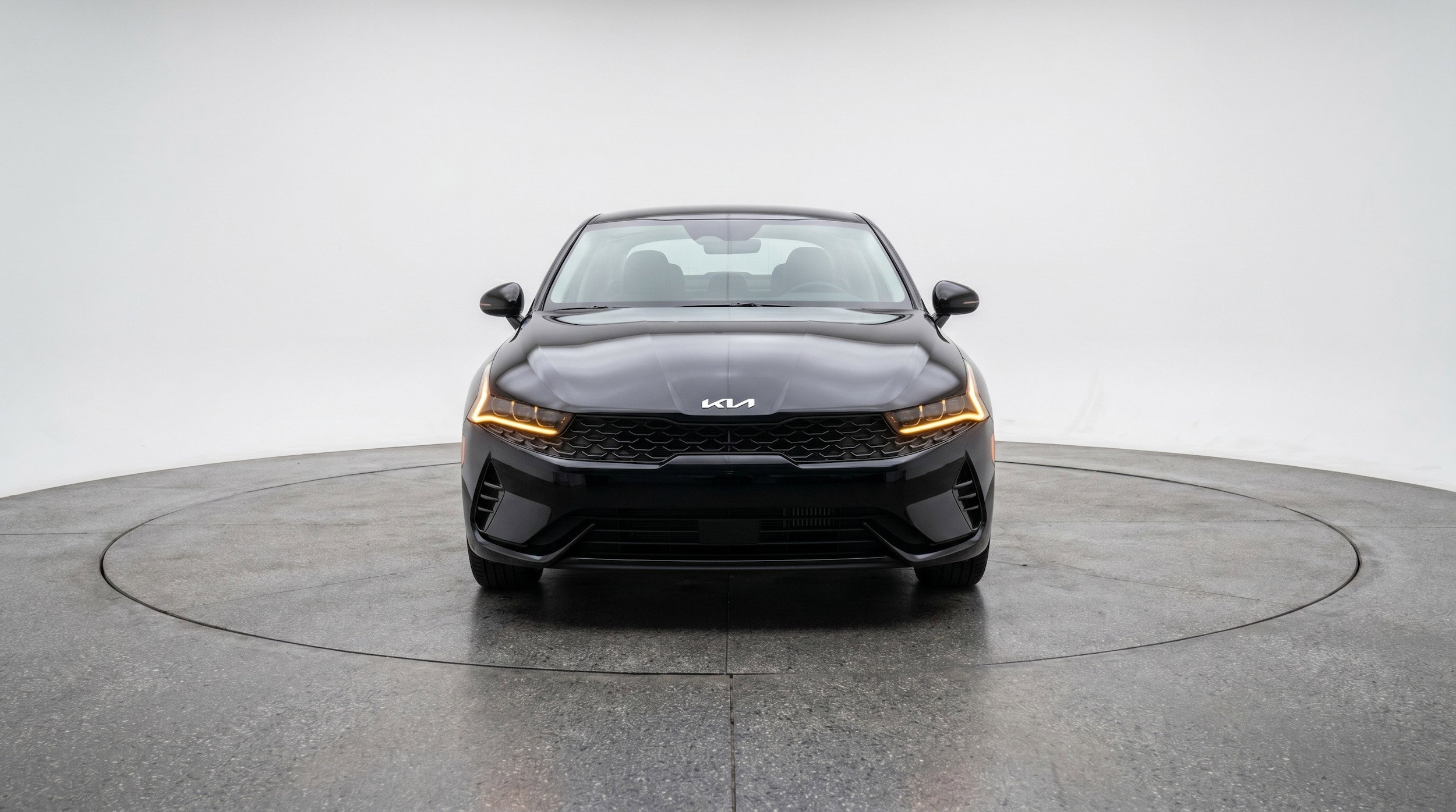 Thumbnail: 2025 Kia K4 - 2