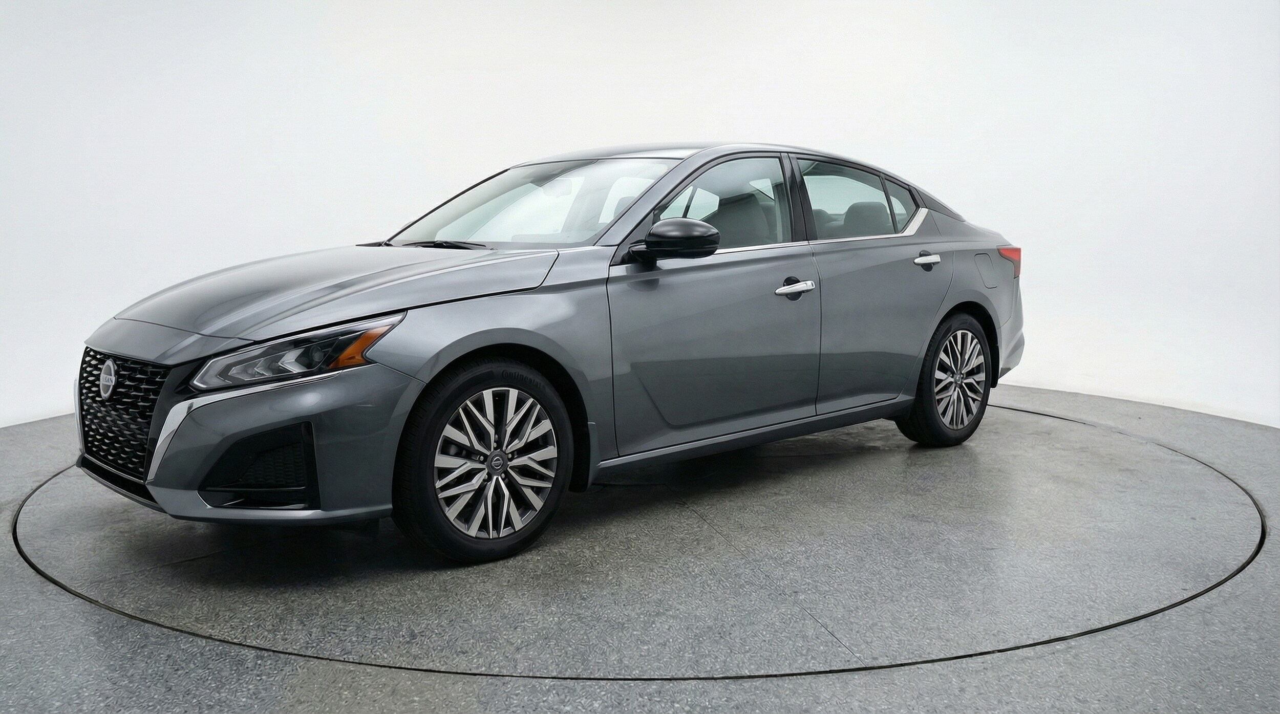 Thumbnail: 2025 Nissan Altima - 3