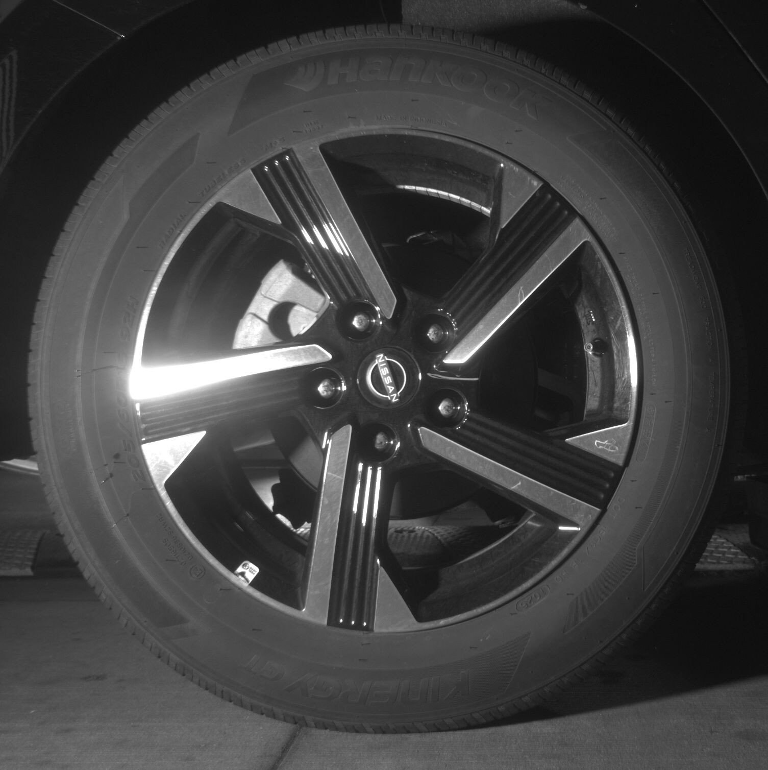 Thumbnail: 2025 Nissan Sentra - 15