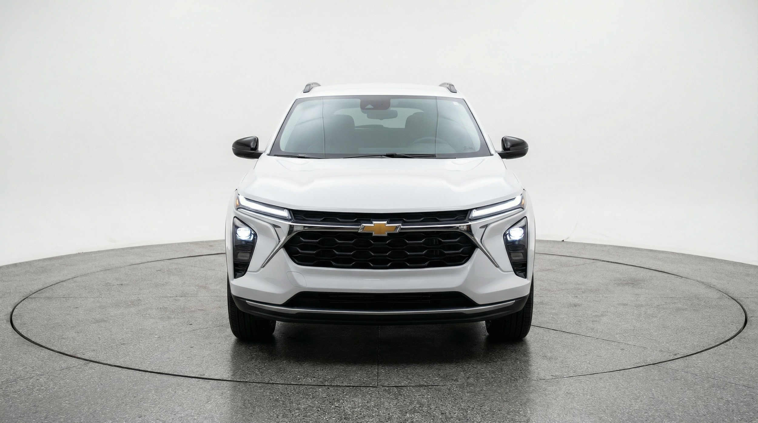 Thumbnail: 2025 Chevrolet Trax - 2