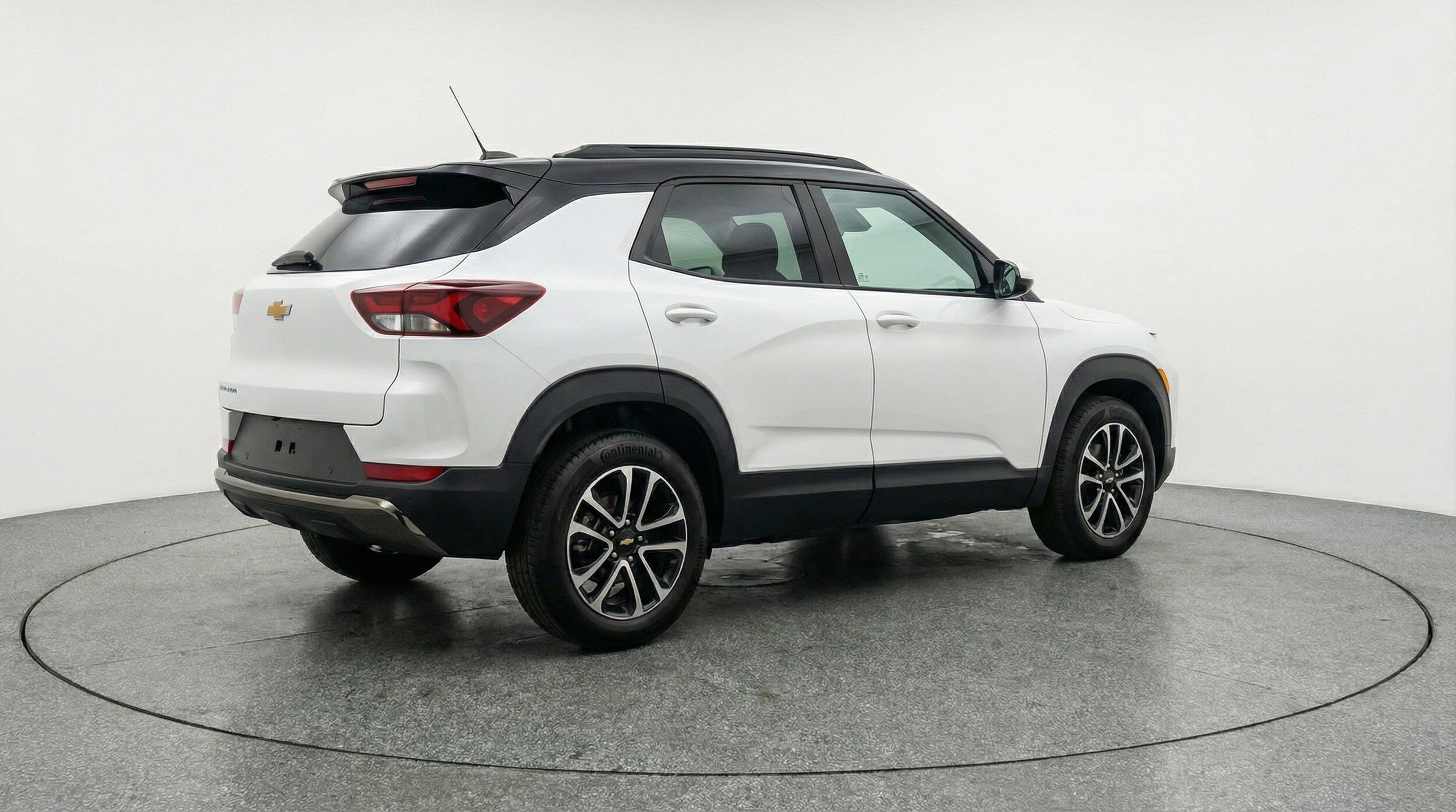 Thumbnail: 2025 Chevrolet TrailBlazer - 9