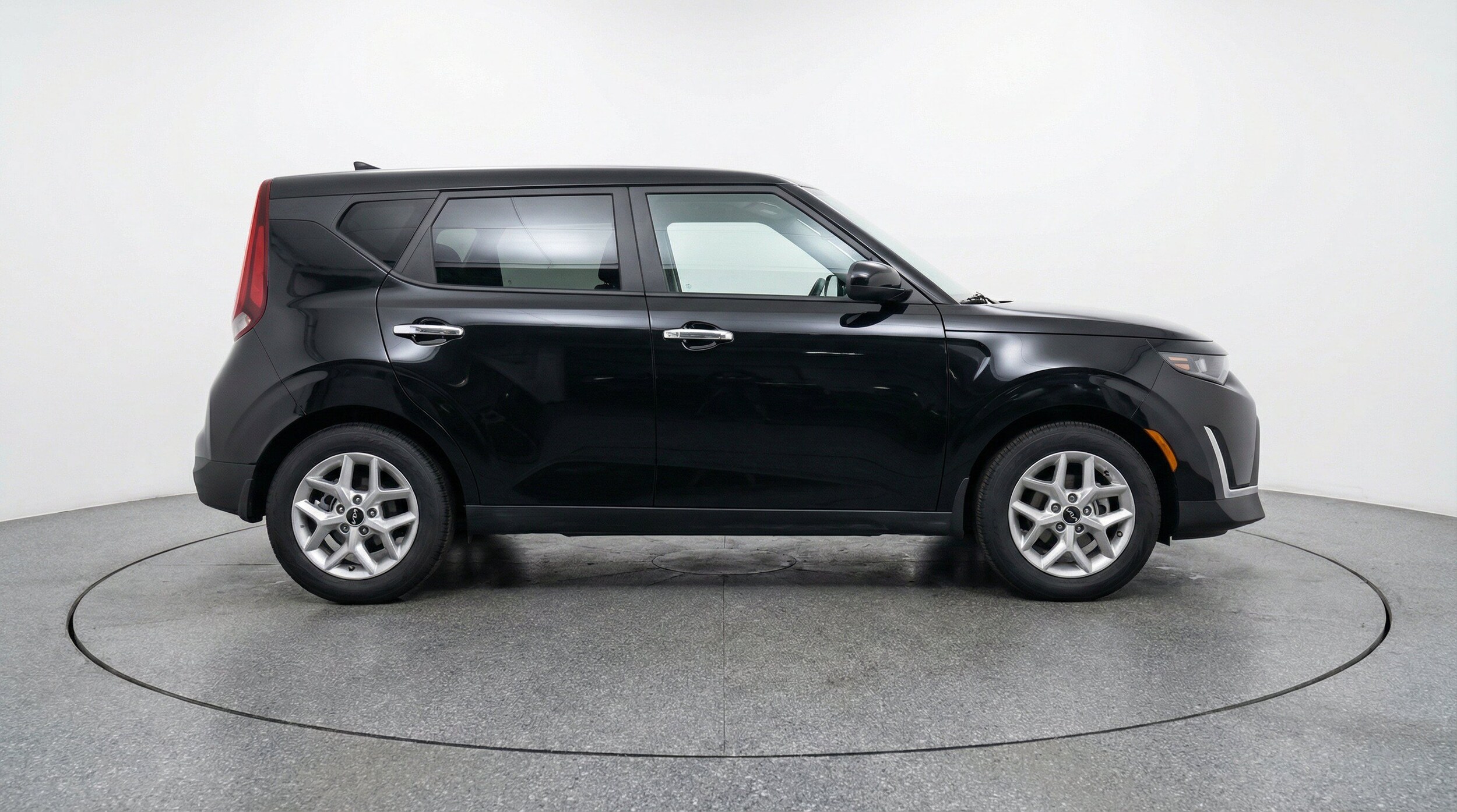 Thumbnail: 2025 Kia Soul - 11