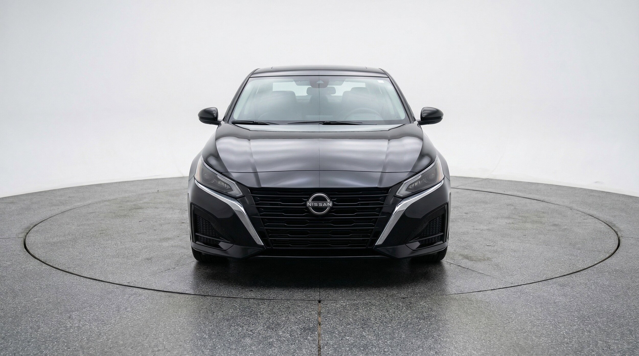 Thumbnail: 2025 Nissan Altima - 2