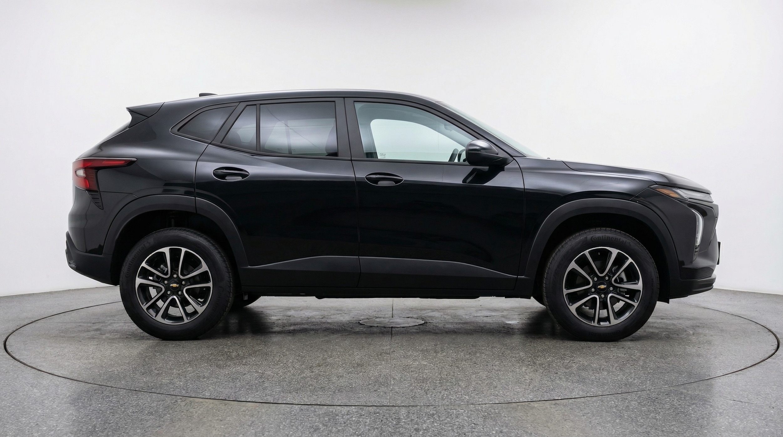 Thumbnail: 2025 Chevrolet TrailBlazer - 8