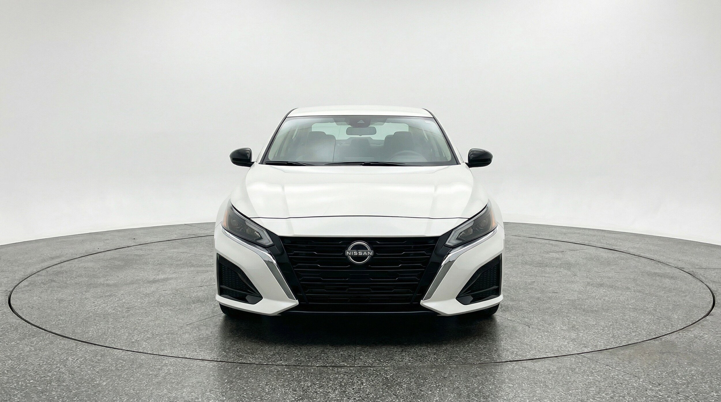 Thumbnail: 2025 Nissan Altima - 2