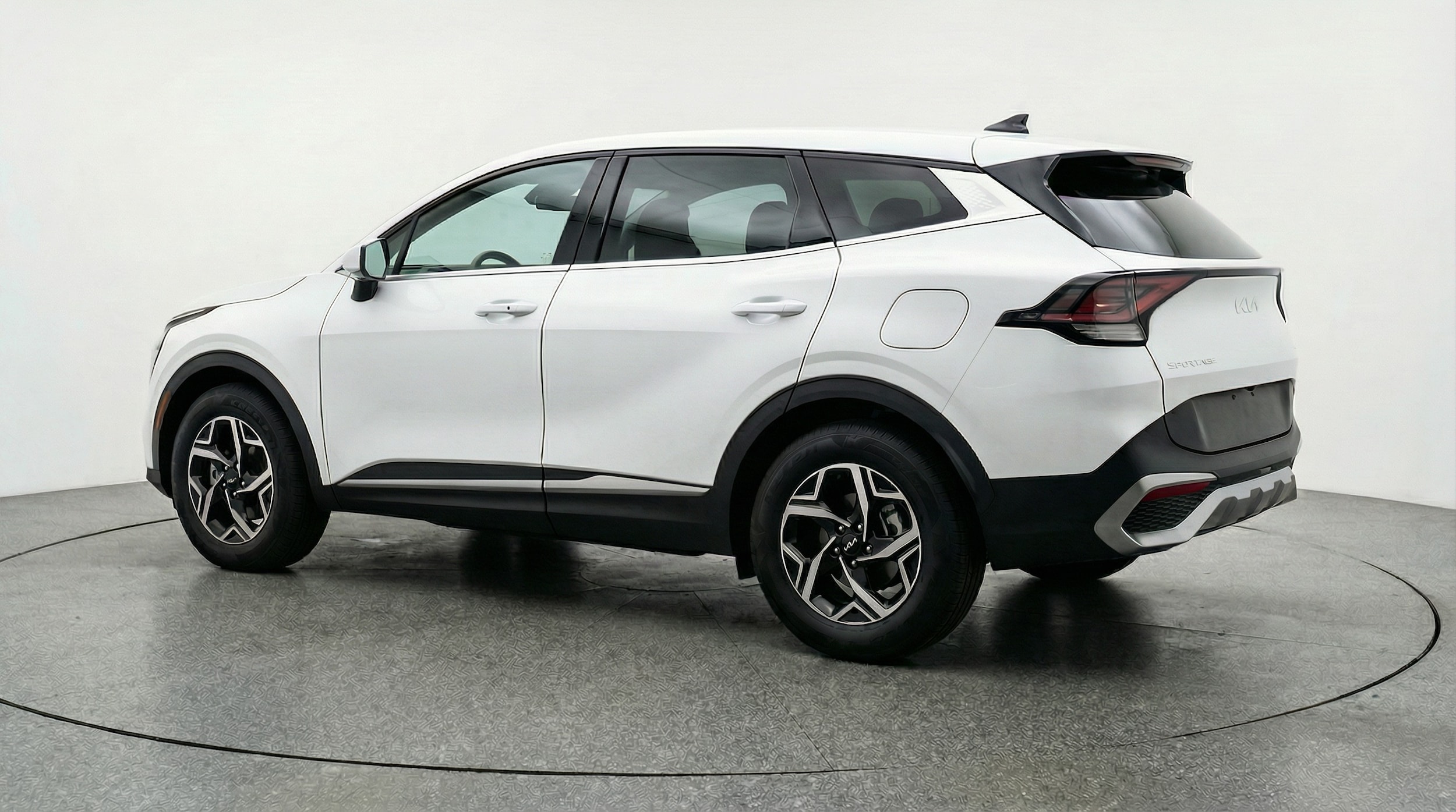 Thumbnail: 2025 Kia Sportage - 5