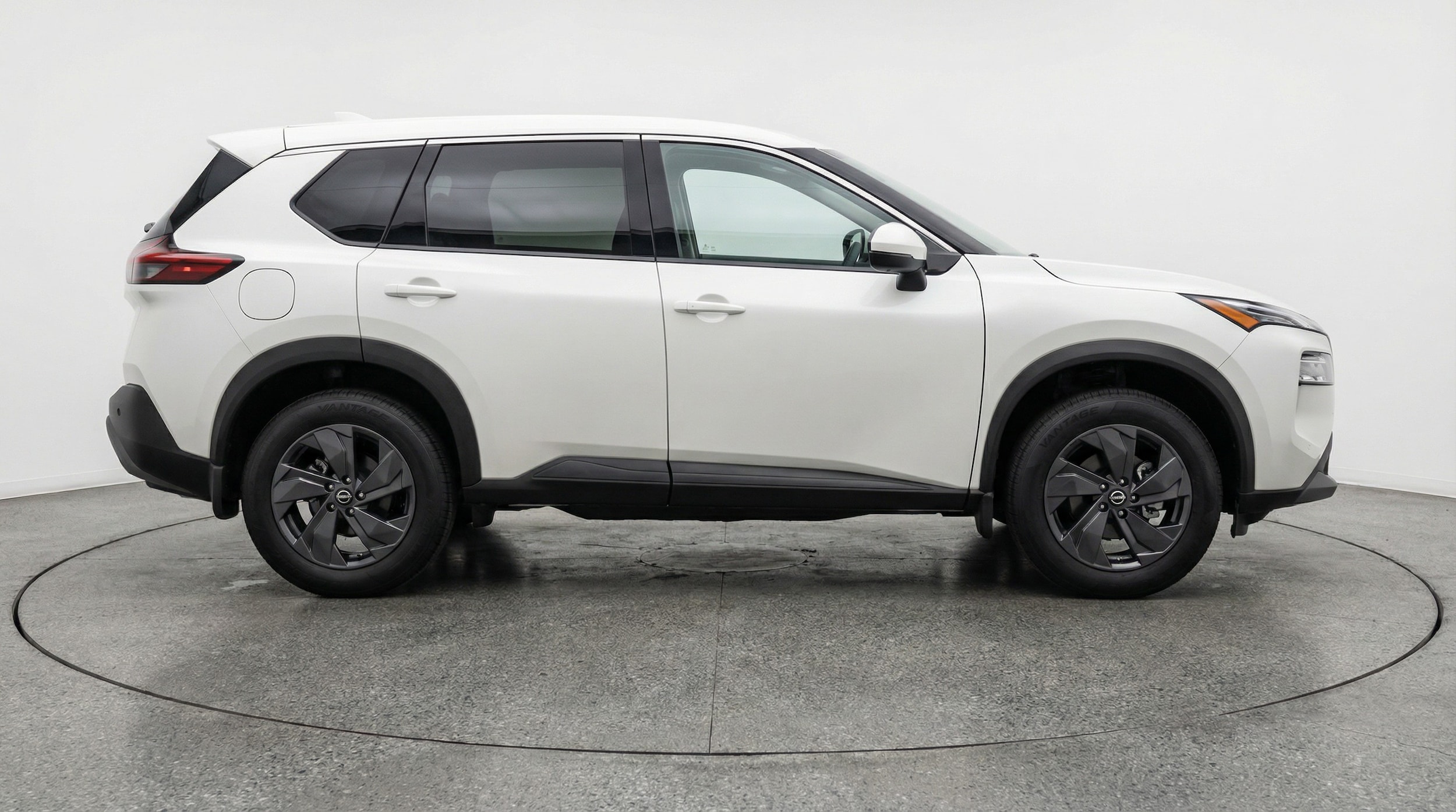 Thumbnail: 2025 Nissan Rogue - 8