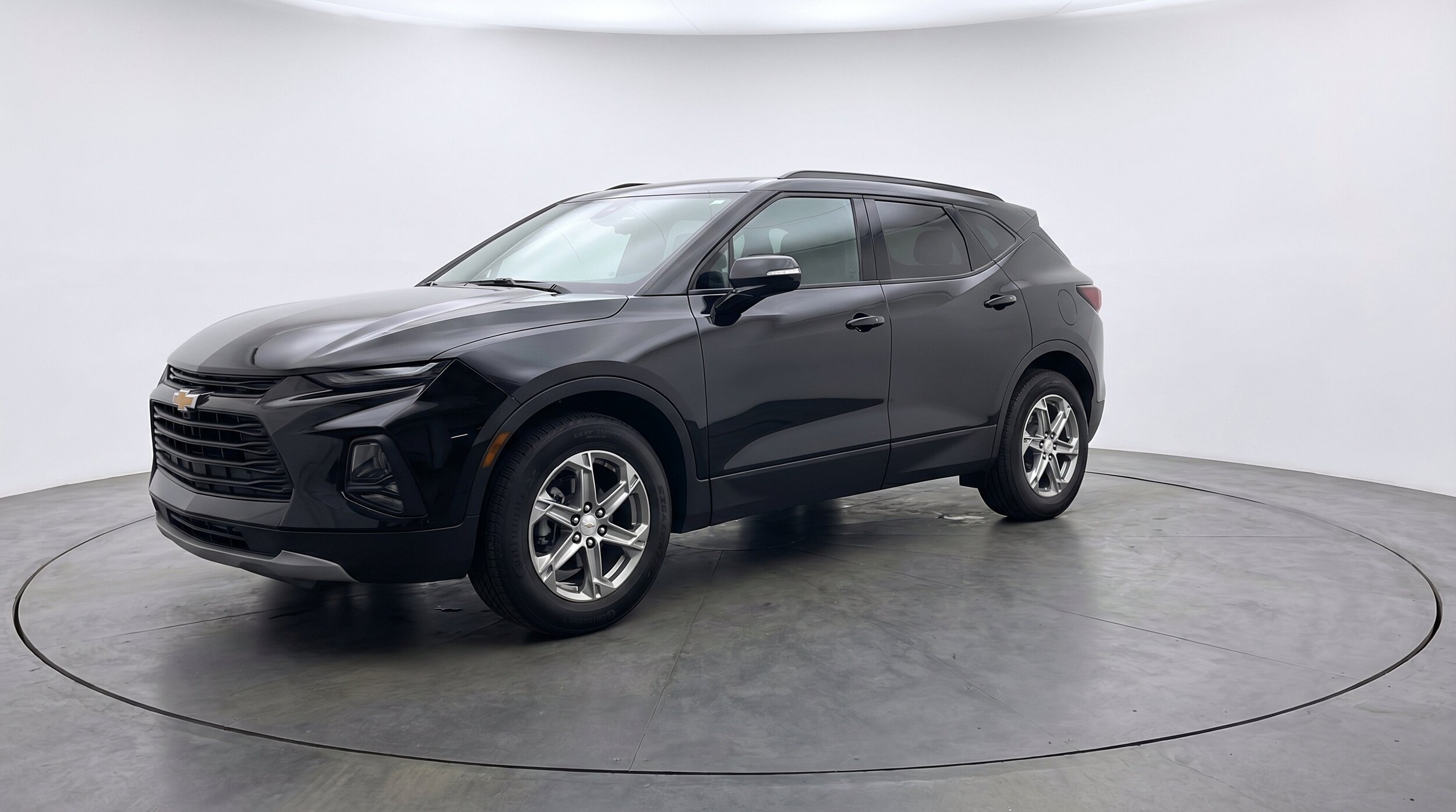 Thumbnail: 2026 Chevrolet Blazer - 3