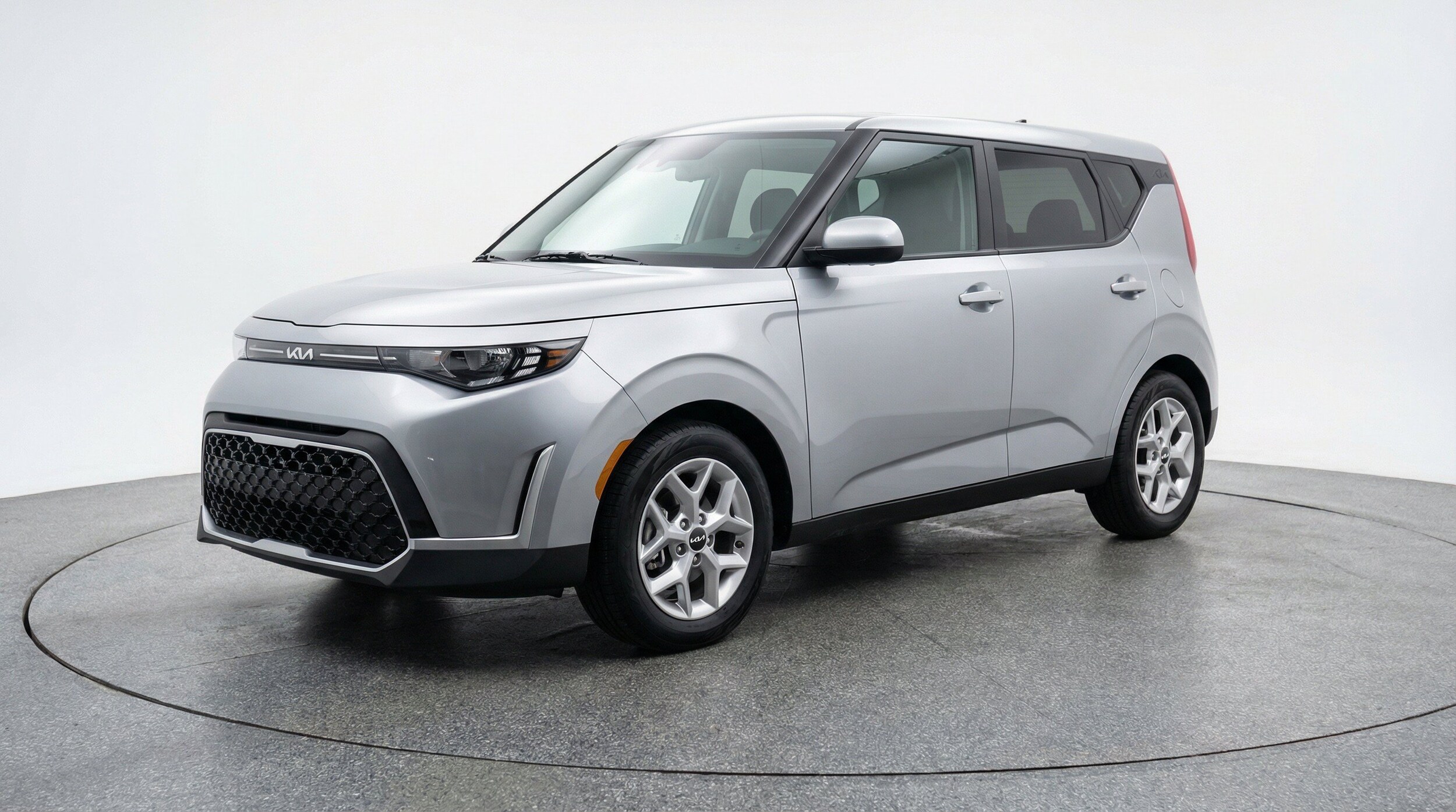 Thumbnail: 2025 Kia Soul - 3