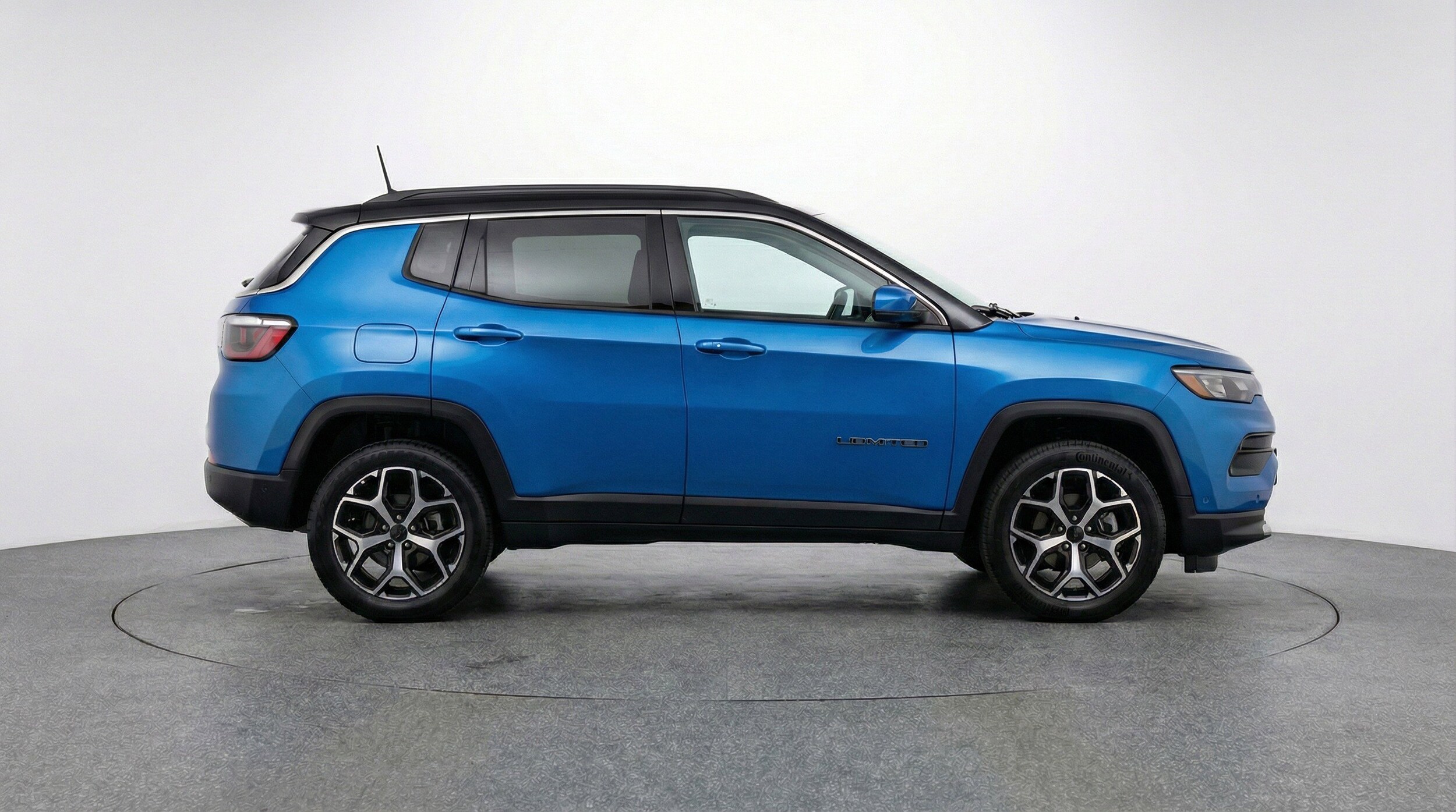 Thumbnail: 2025 Jeep Compass - 11