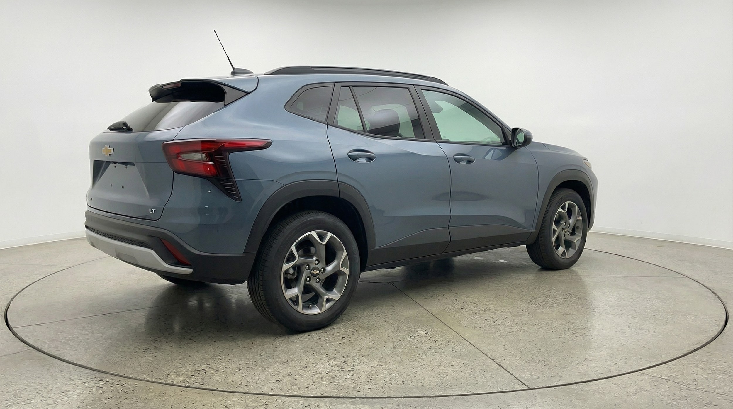 Thumbnail: 2025 Chevrolet Trax - 7