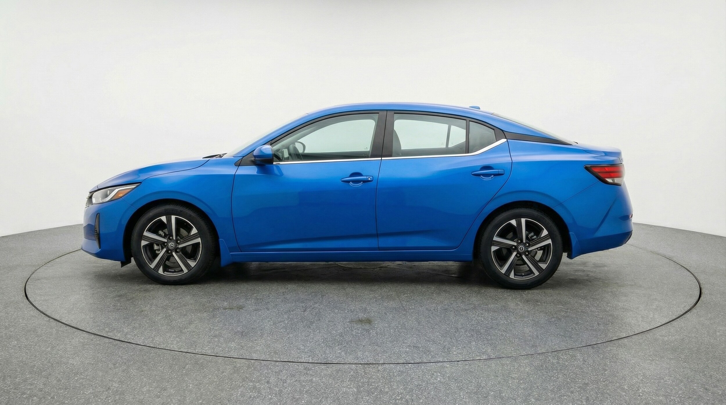 Thumbnail: 2025 Nissan Sentra - 4