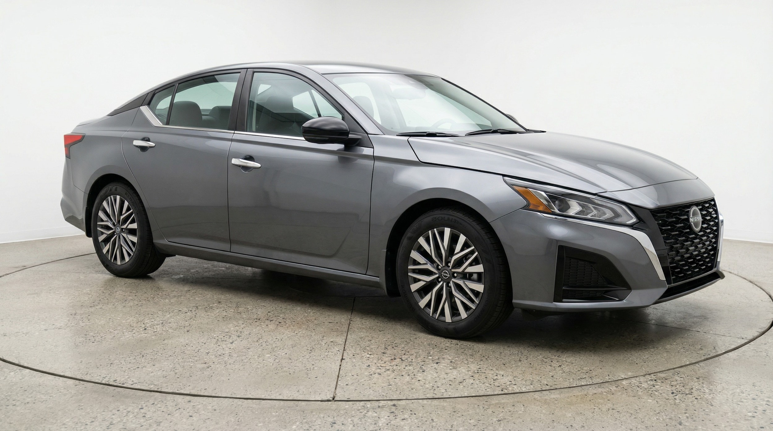 Thumbnail: 2025 Nissan Altima - 1