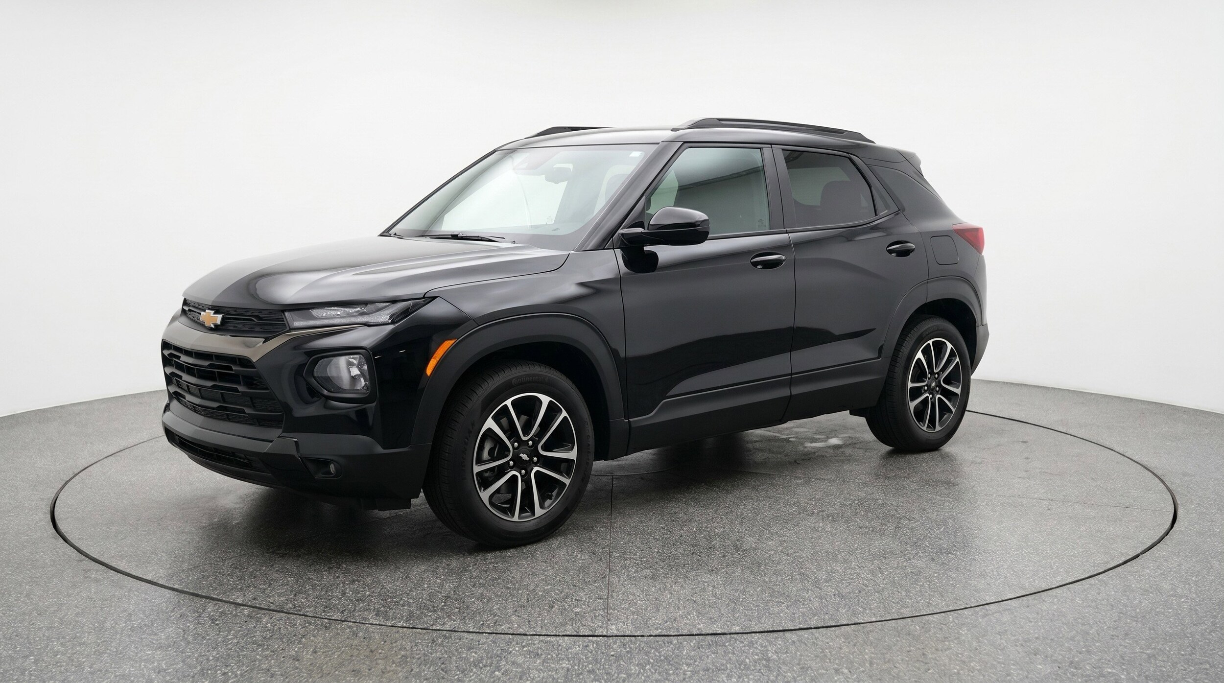 Thumbnail: 2025 Chevrolet TrailBlazer - 3