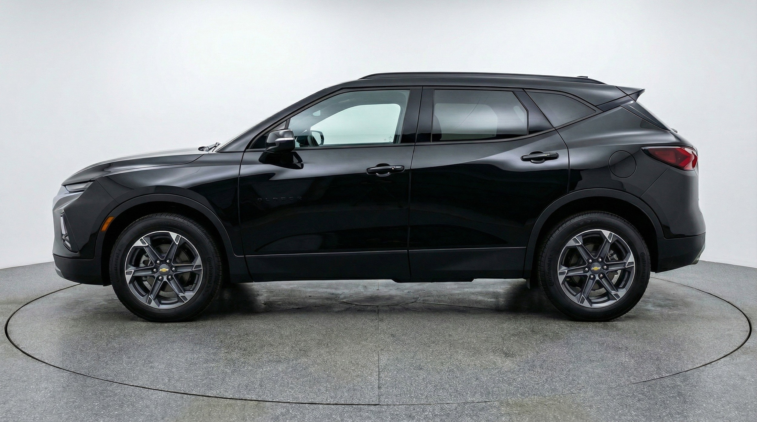 Thumbnail: 2025 Chevrolet Blazer - 5