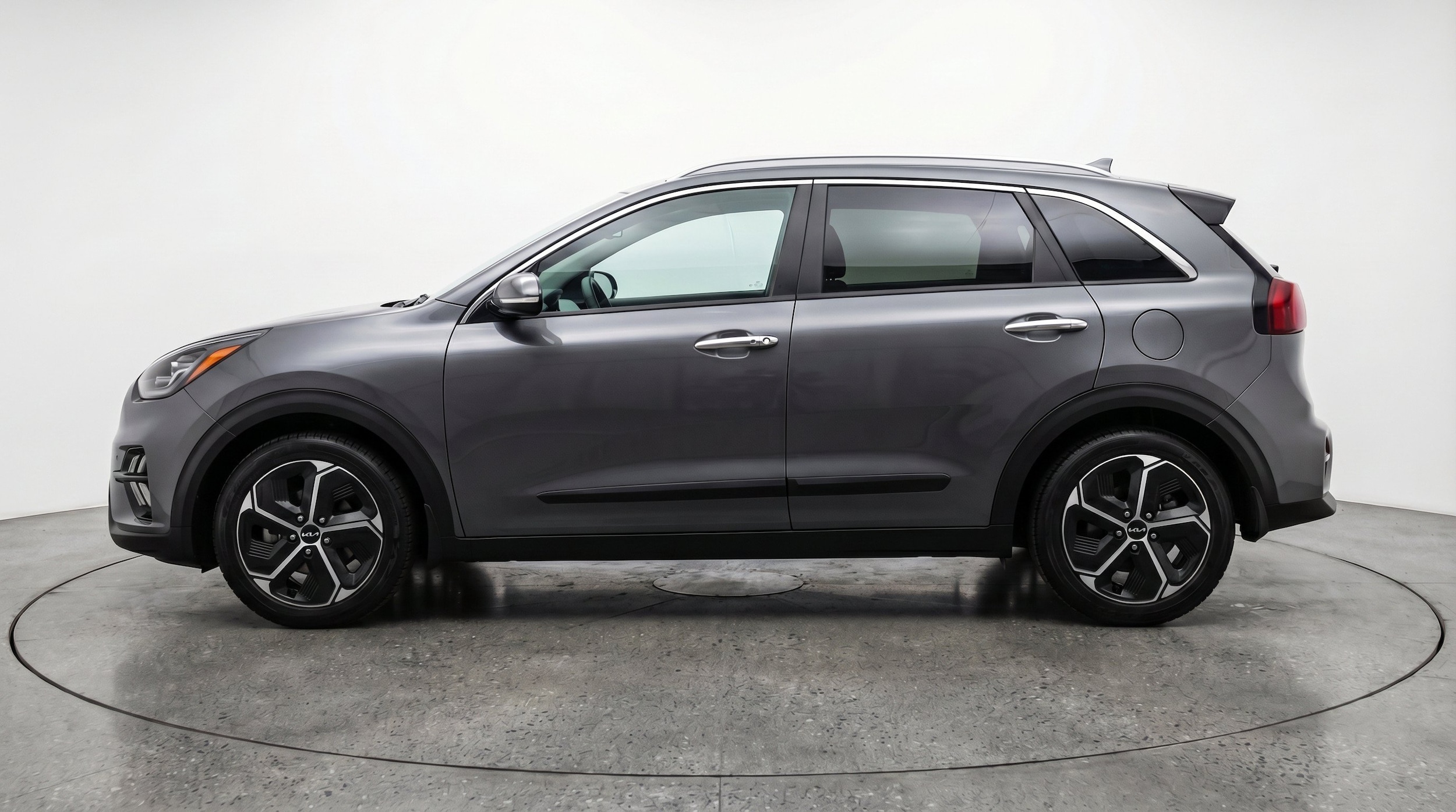 Thumbnail: 2026 Kia Niro - 5