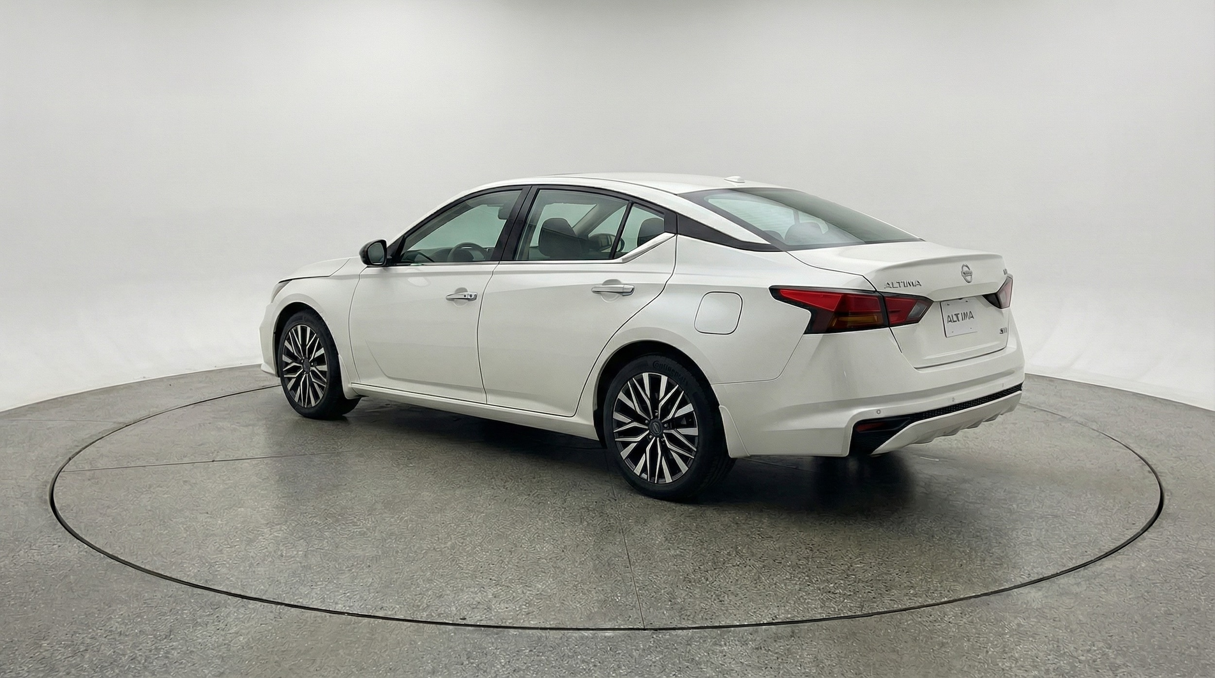 Thumbnail: 2025 Nissan Altima - 5