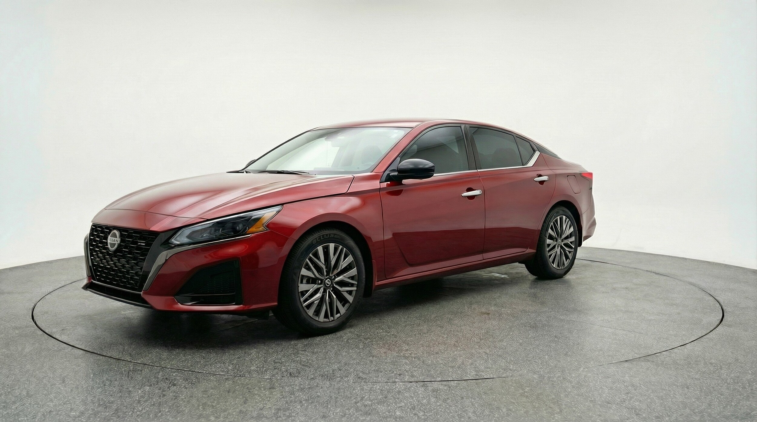 Thumbnail: 2025 Nissan Altima - 3