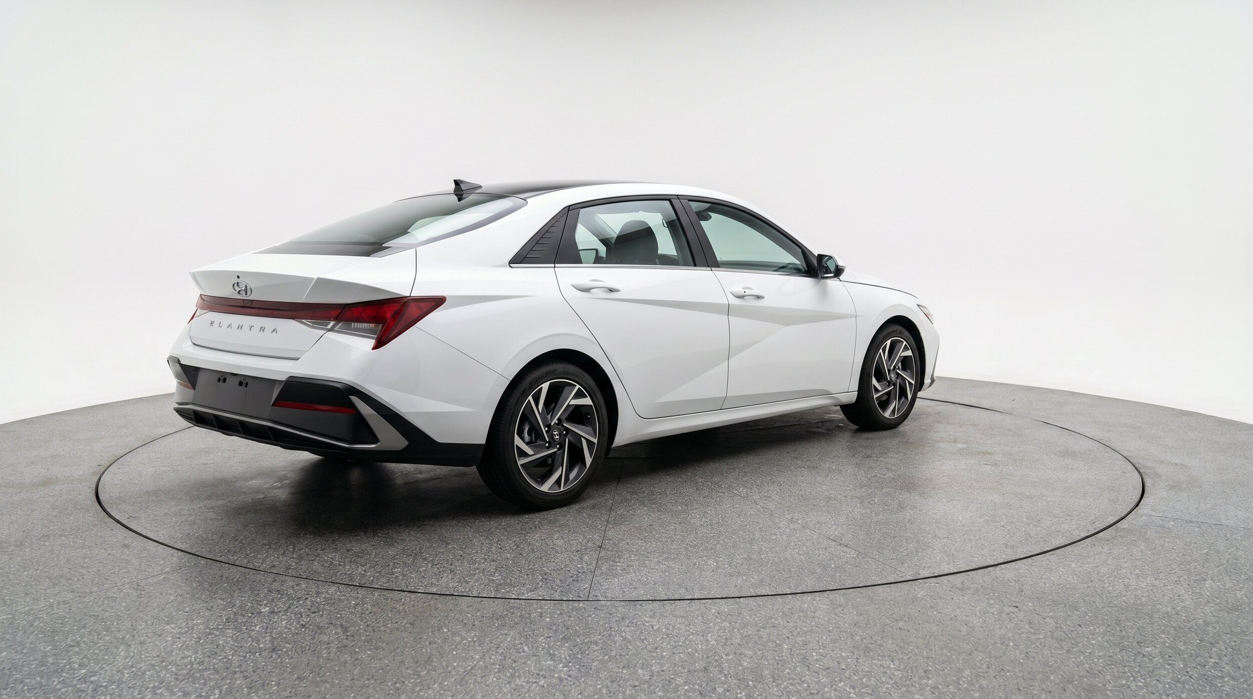 Thumbnail: 2025 Hyundai Elantra - 9