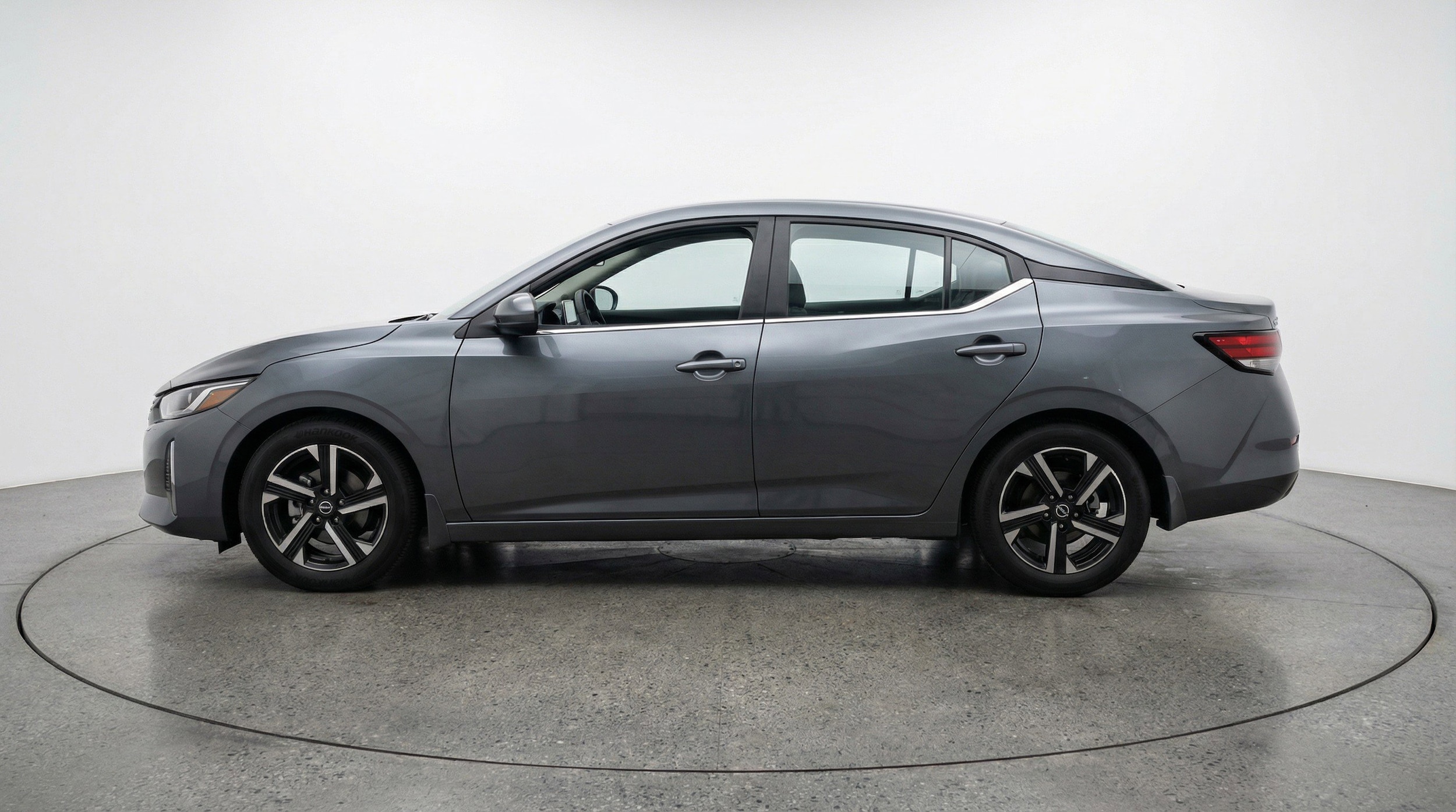 Thumbnail: 2025 Nissan Sentra - 5