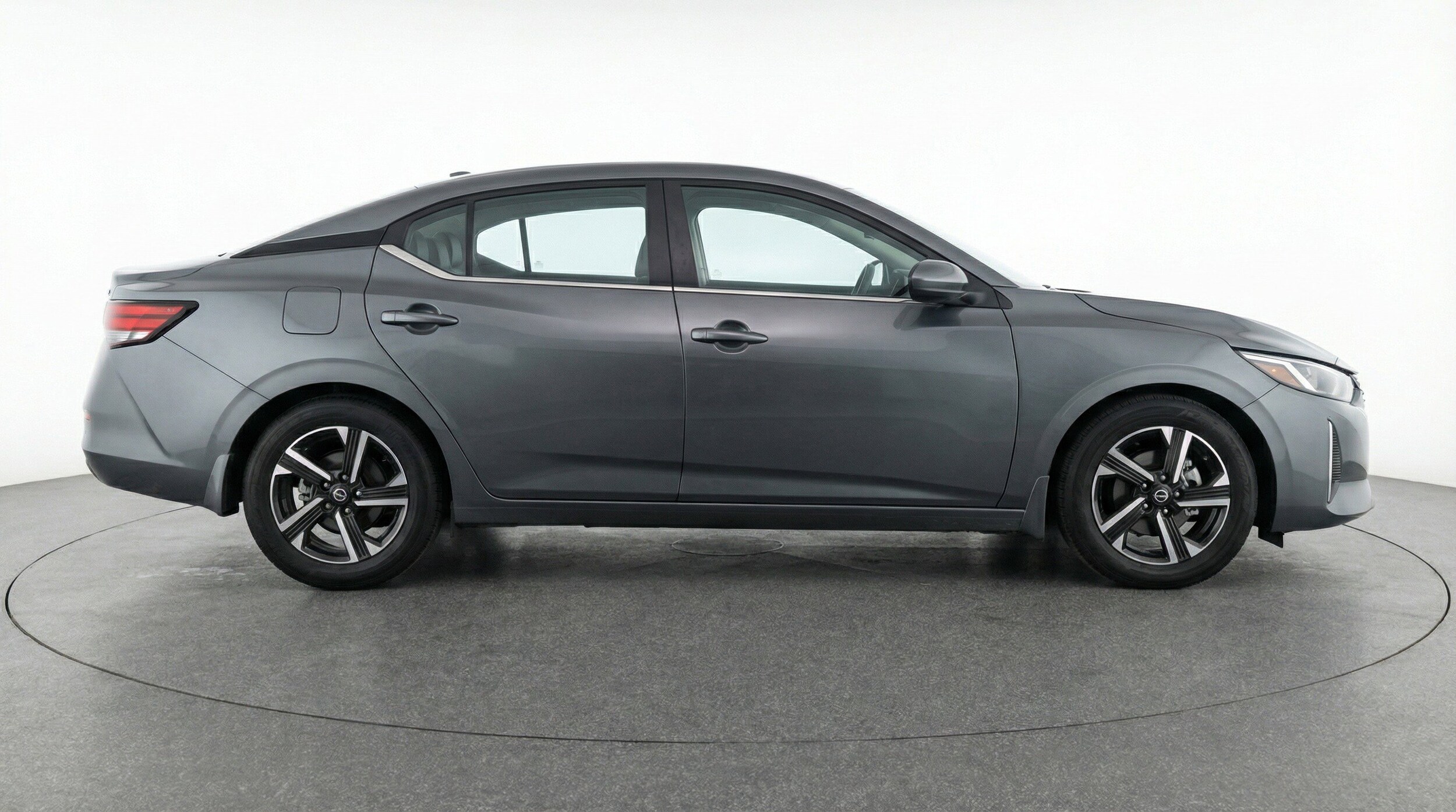 Thumbnail: 2025 Nissan Sentra - 11