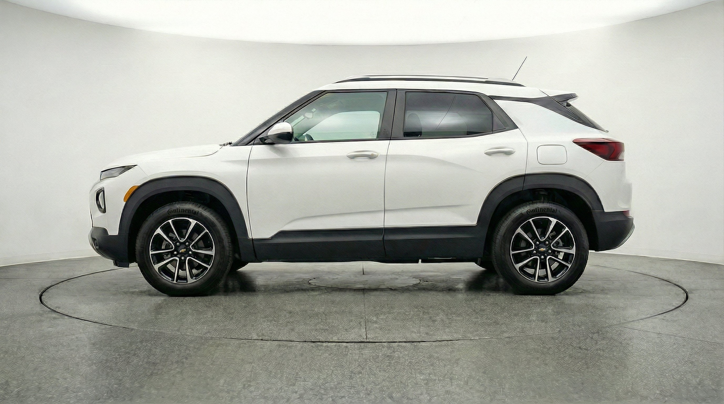 Thumbnail: 2025 Chevrolet TrailBlazer - 5