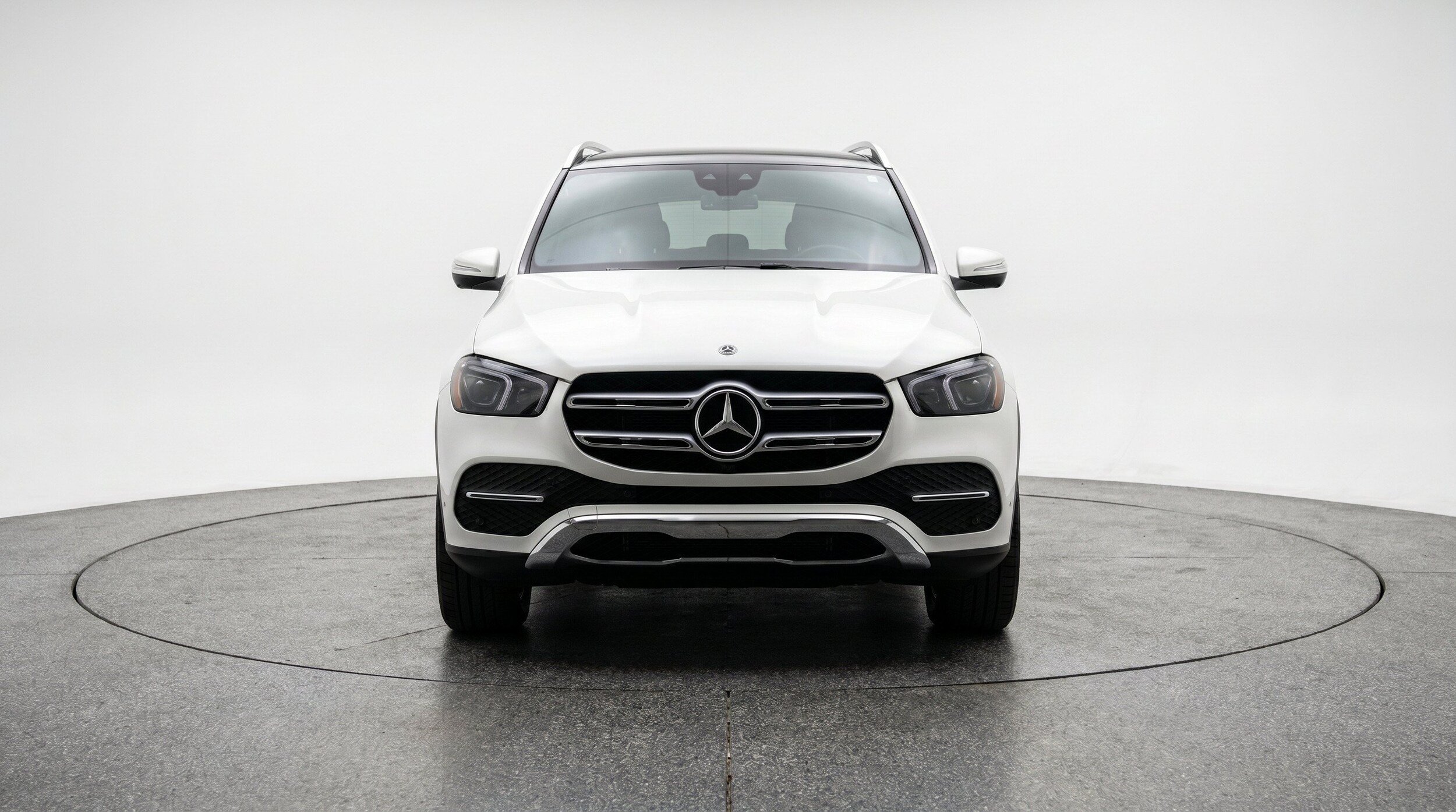Thumbnail: 2026 Mercedes-Benz GLE - 2