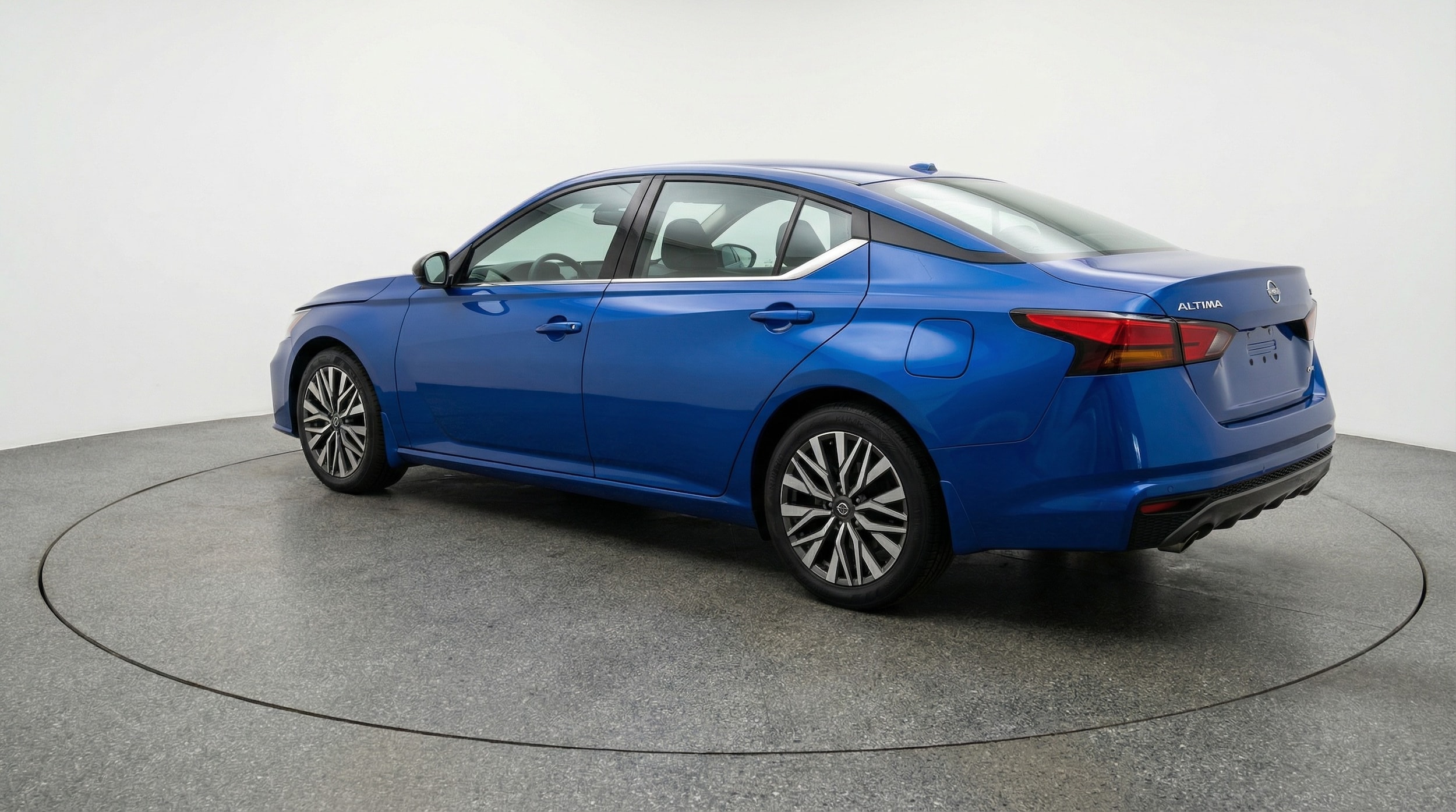 Thumbnail: 2025 Nissan Altima - 5