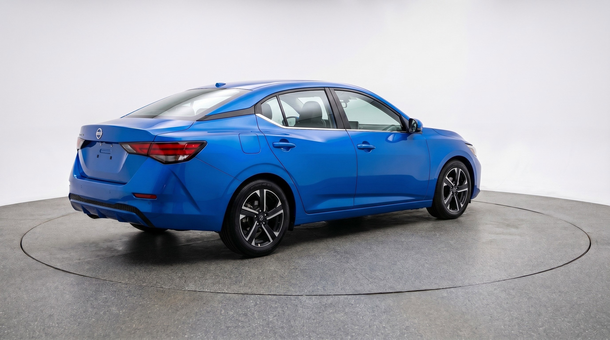 Thumbnail: 2025 Nissan Sentra - 9
