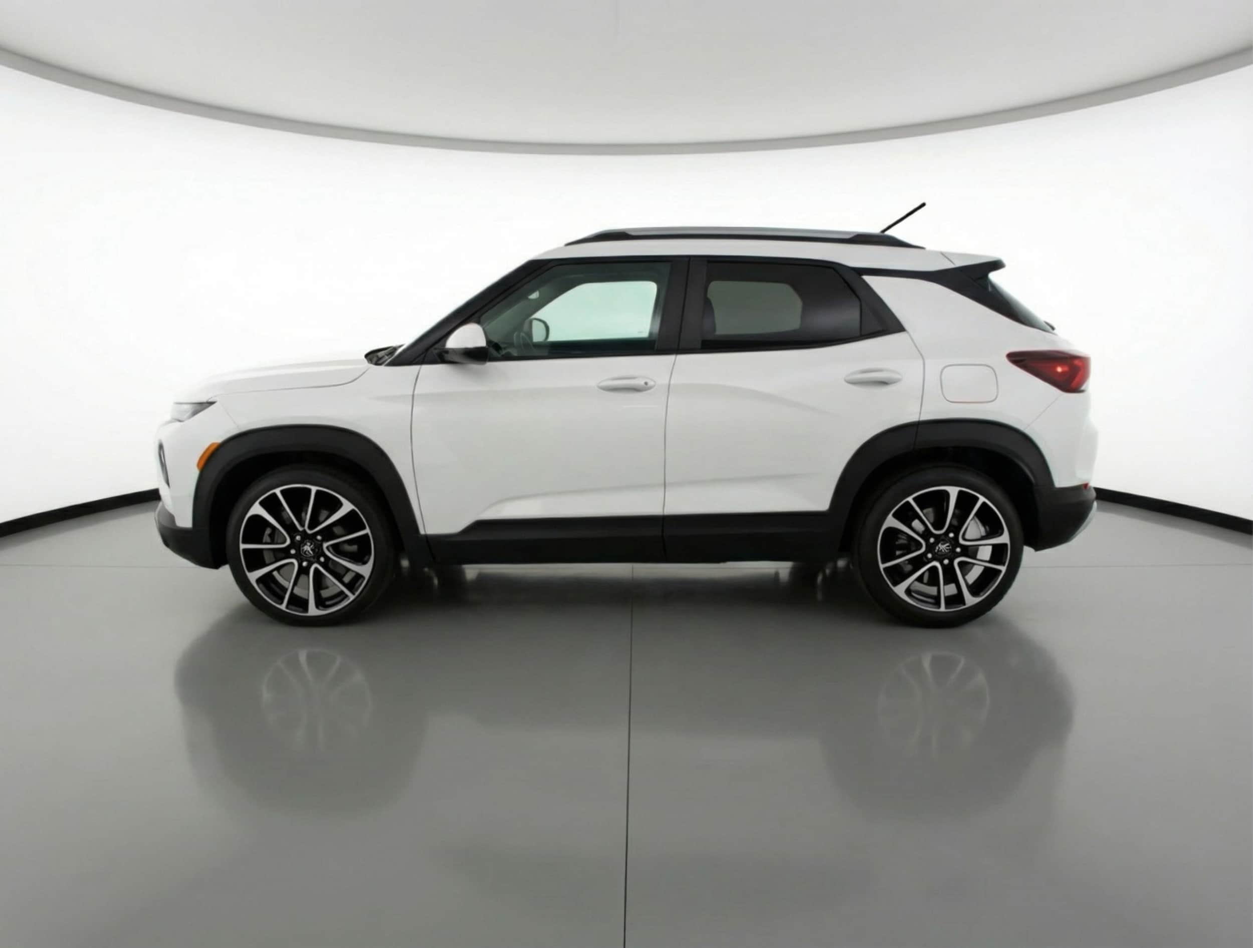 Thumbnail: 2025 Chevrolet TrailBlazer - 4