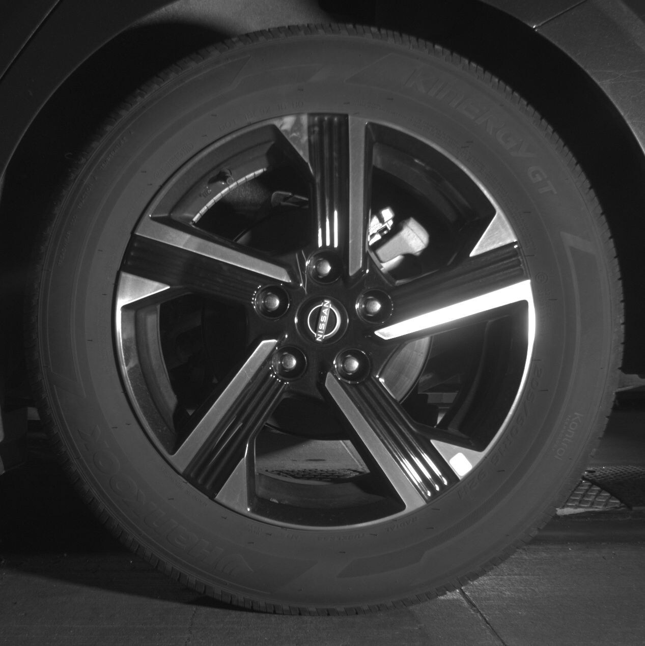 Thumbnail: 2025 Nissan Sentra - 11