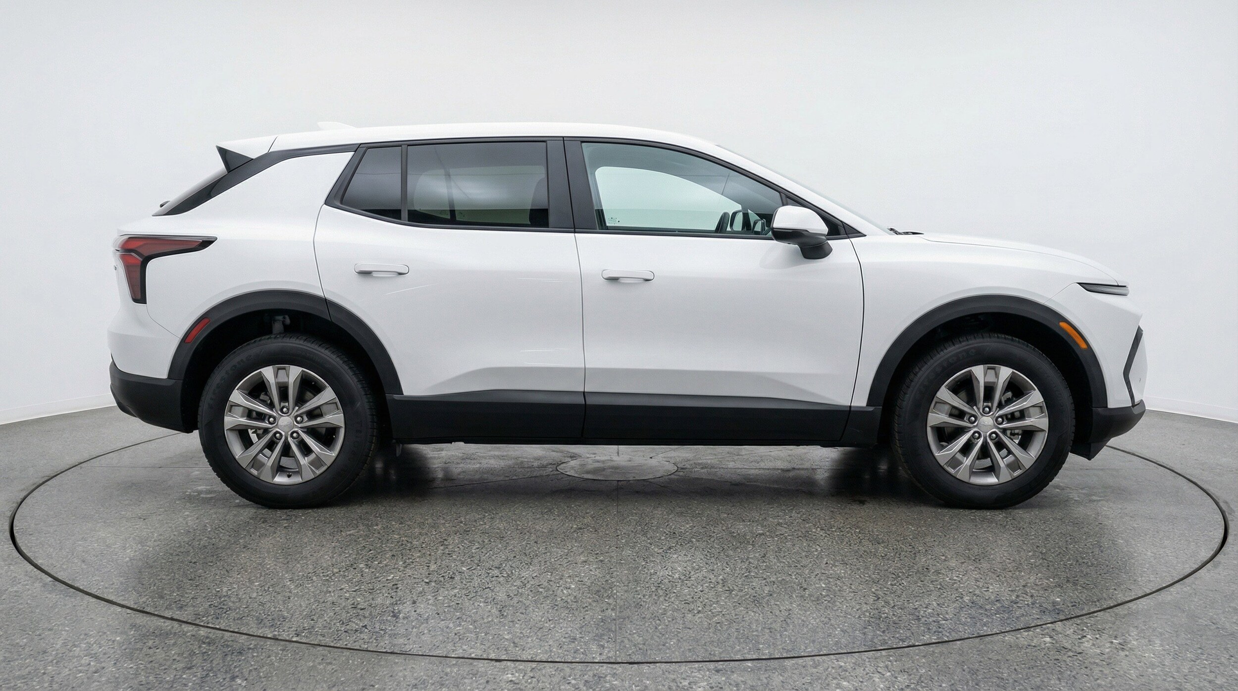 Thumbnail: 2025 Chevrolet Equinox - 11