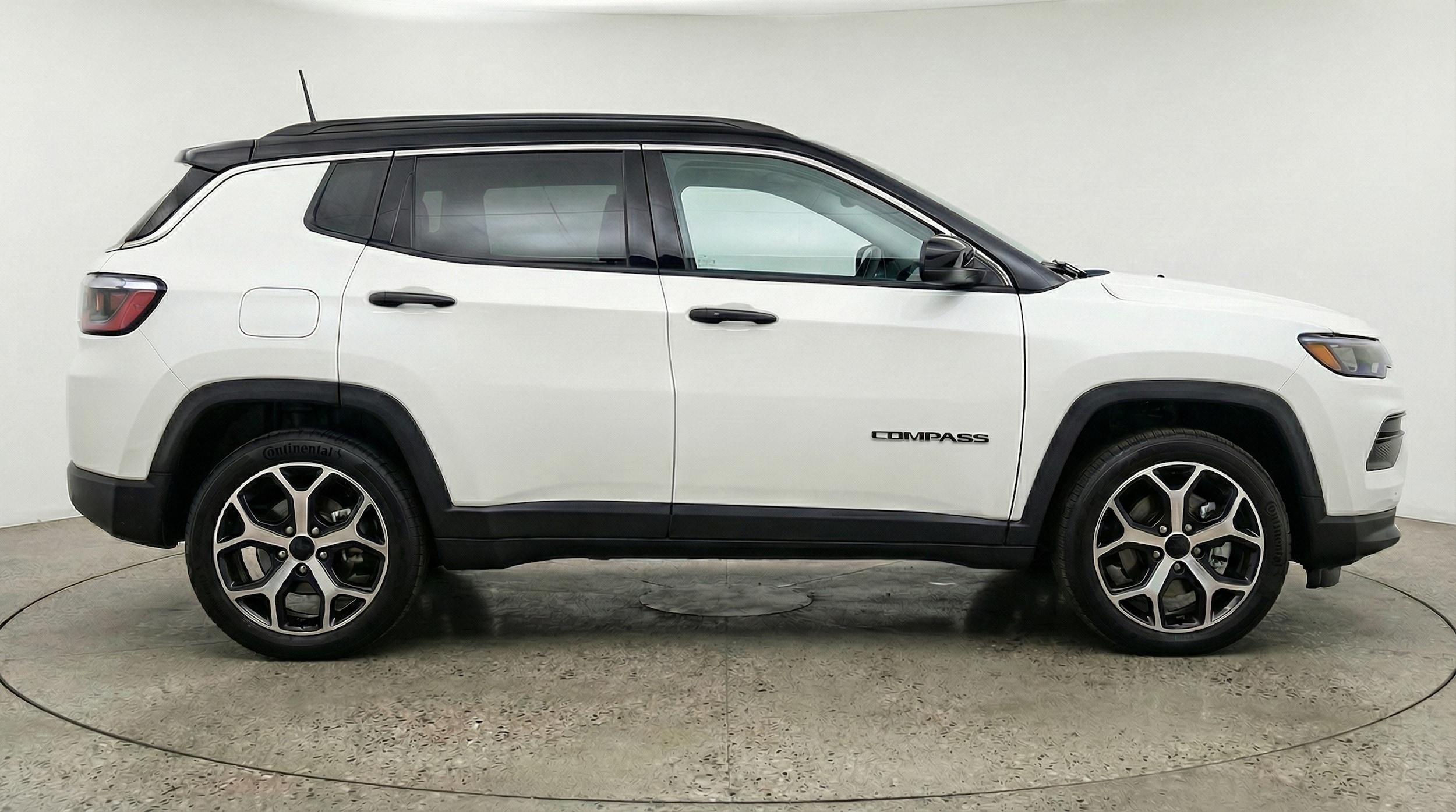 Thumbnail: 2025 Jeep Compass - 8