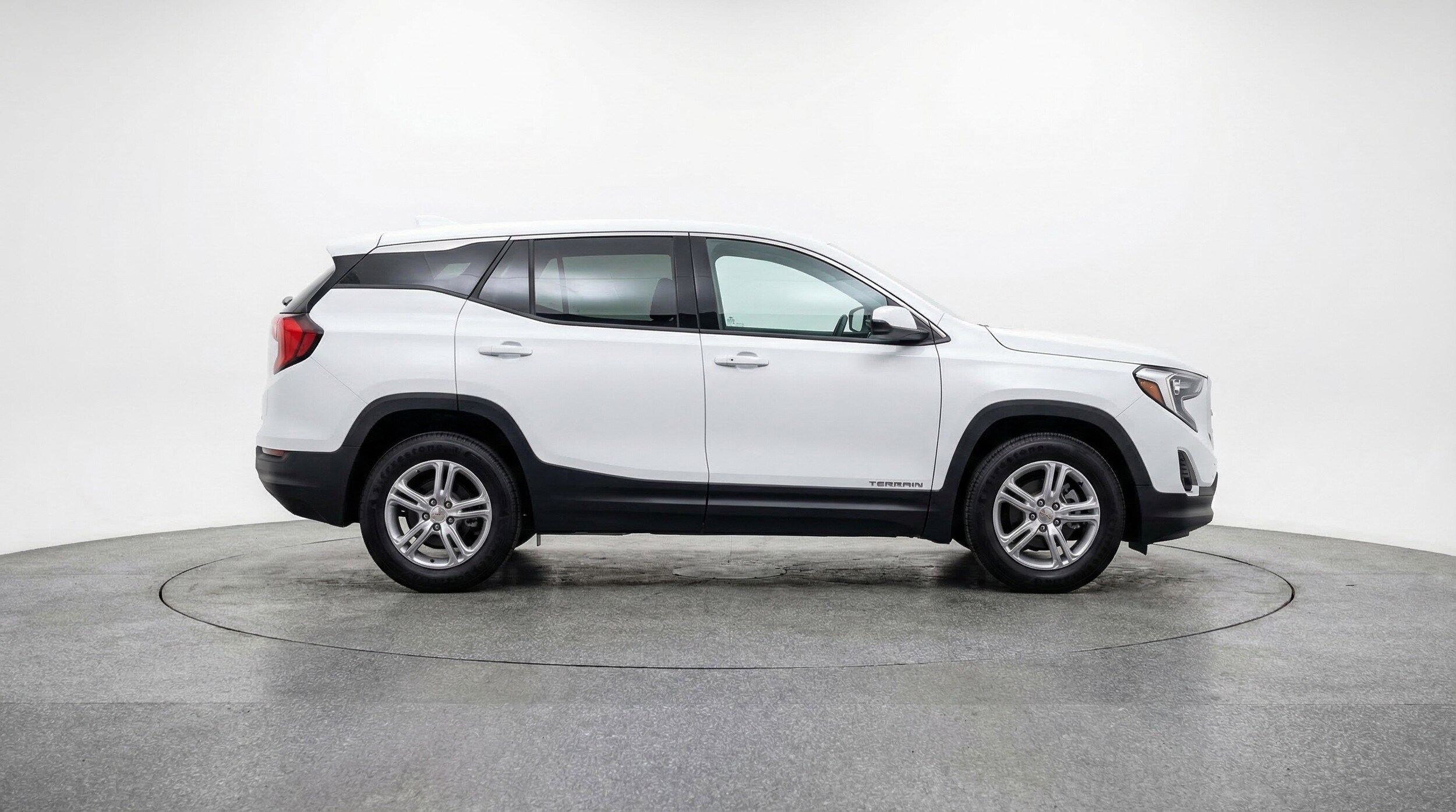 Thumbnail: 2024 GMC Terrain - 11