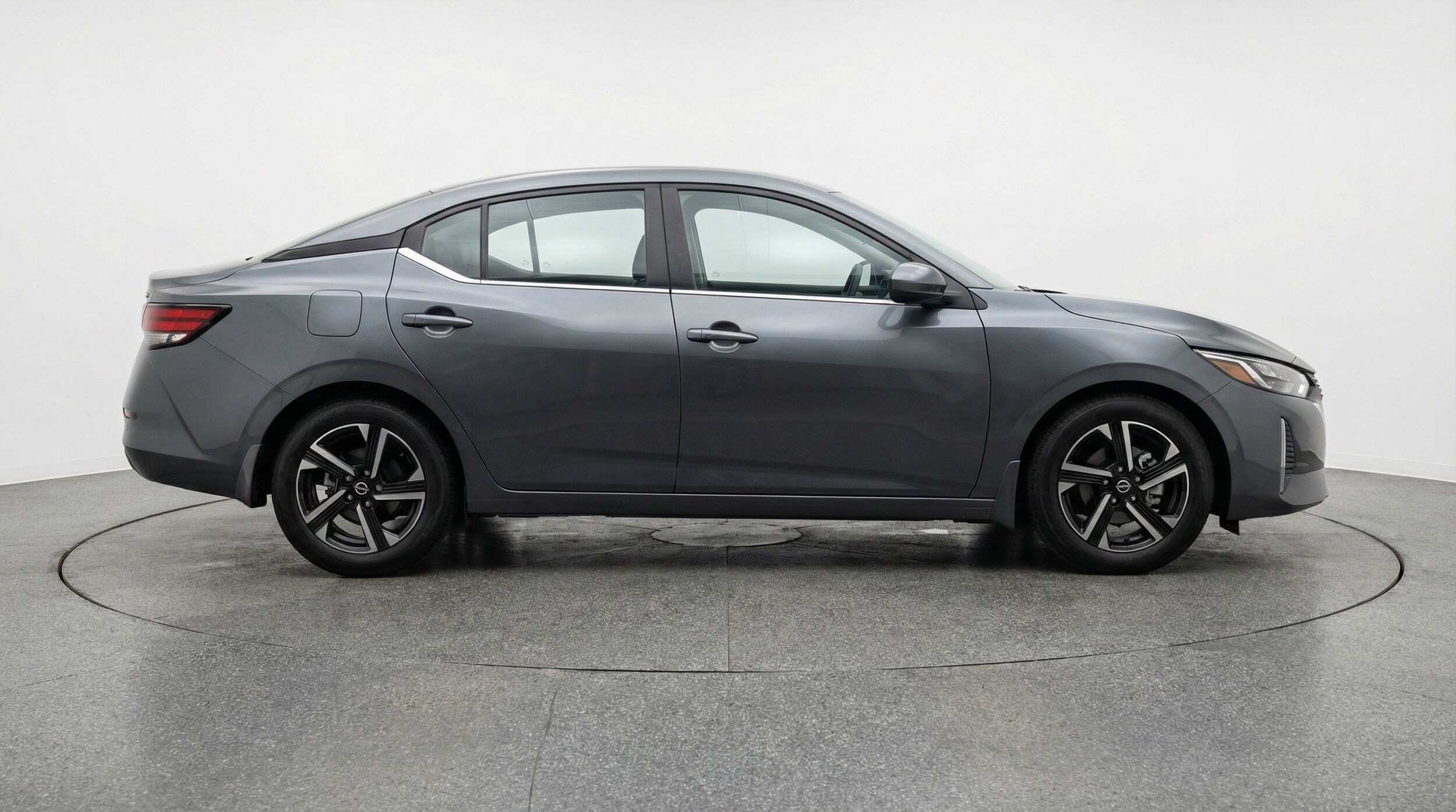 Thumbnail: 2025 Nissan Sentra - 11