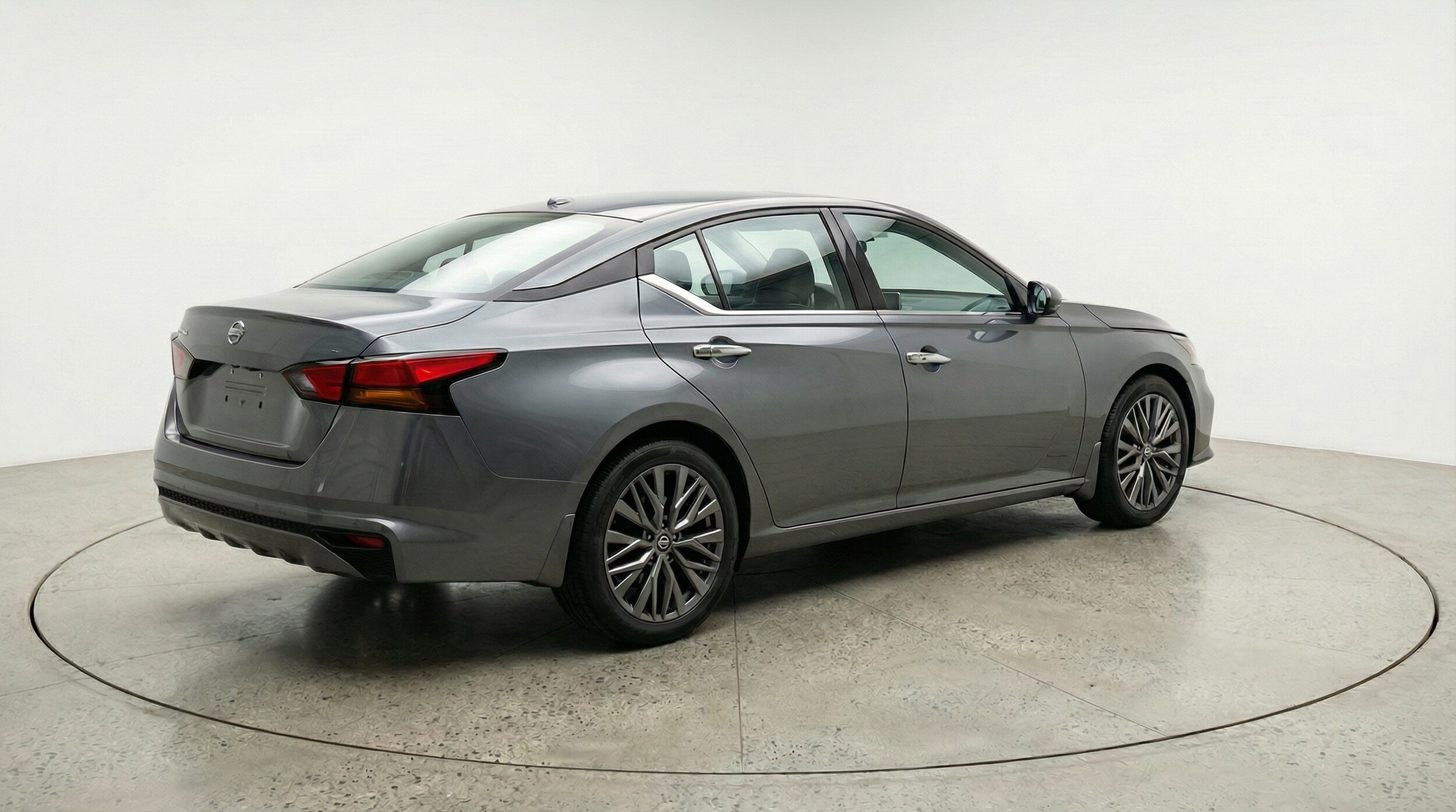 Thumbnail: 2025 Nissan Altima - 7