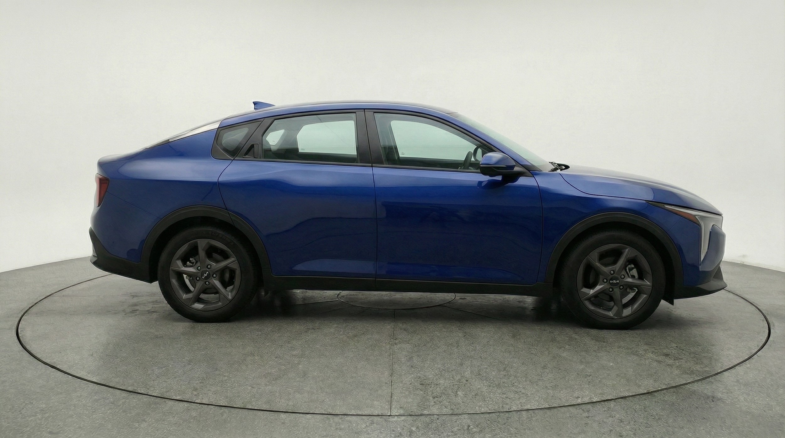 Thumbnail: 2025 Kia K4 - 1