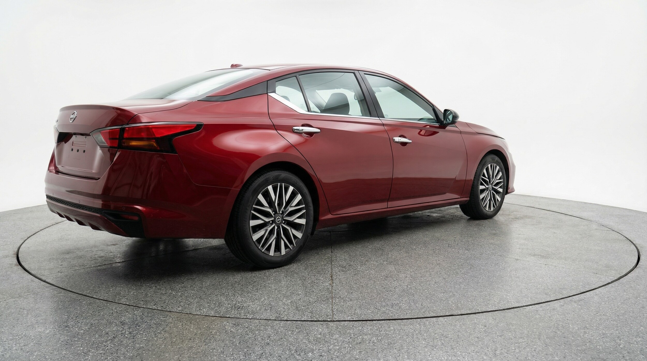 Thumbnail: 2025 Nissan Altima - 7