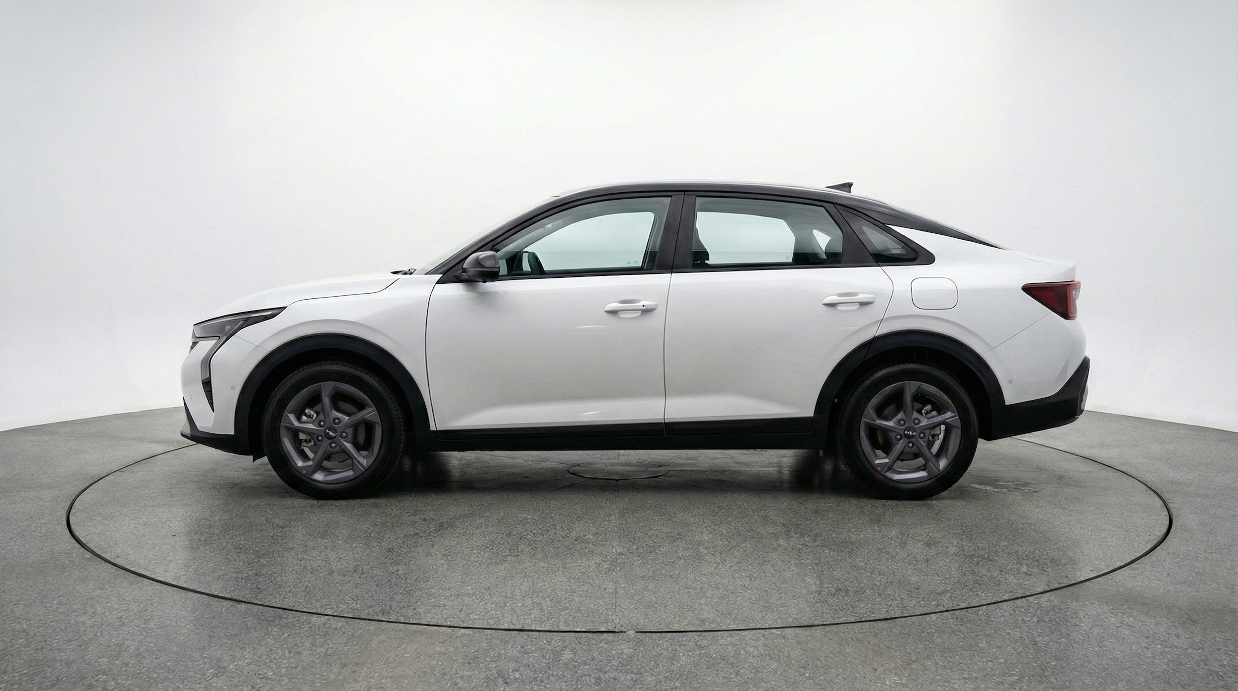 Thumbnail: 2025 Kia K4 - 5