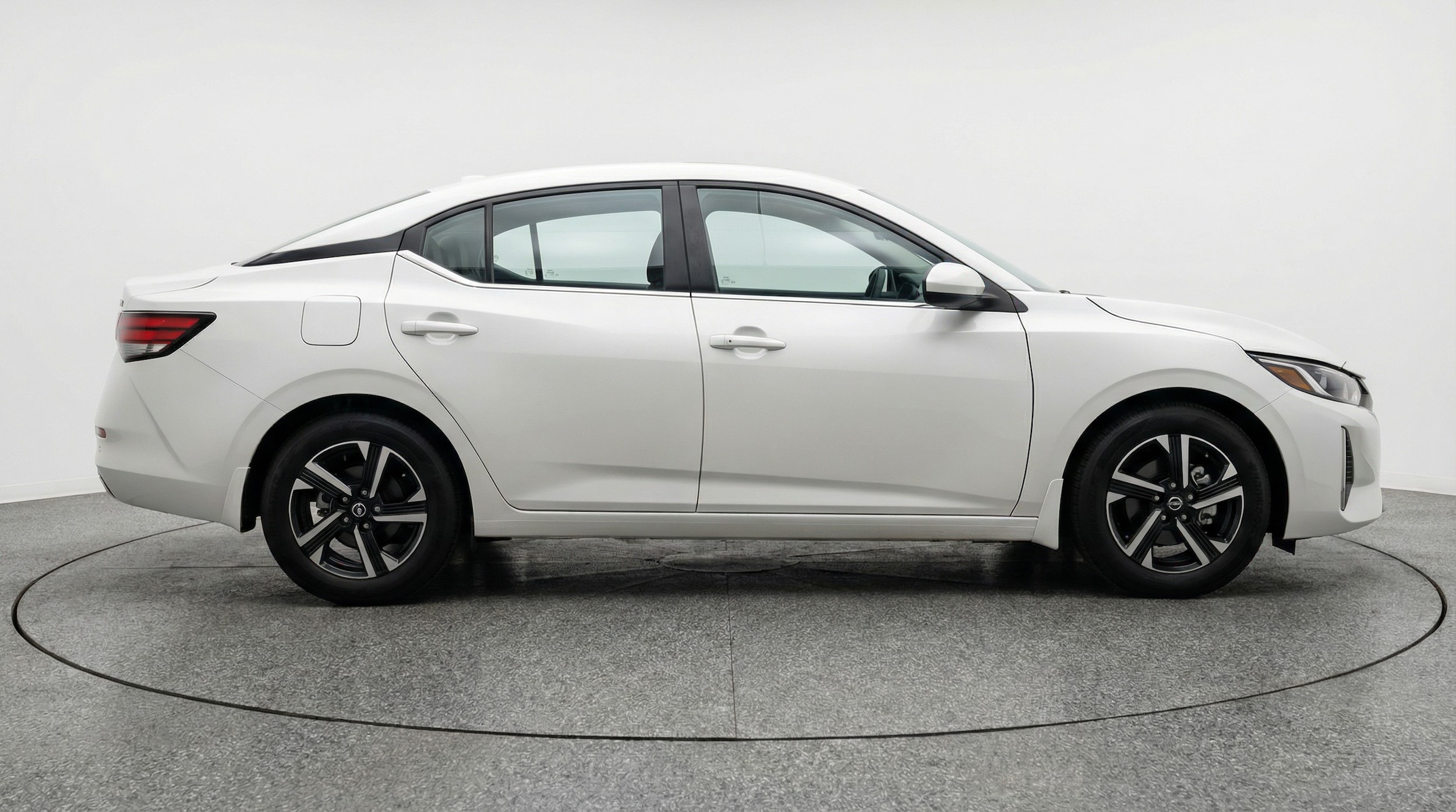 Thumbnail: 2025 Nissan Sentra - 8