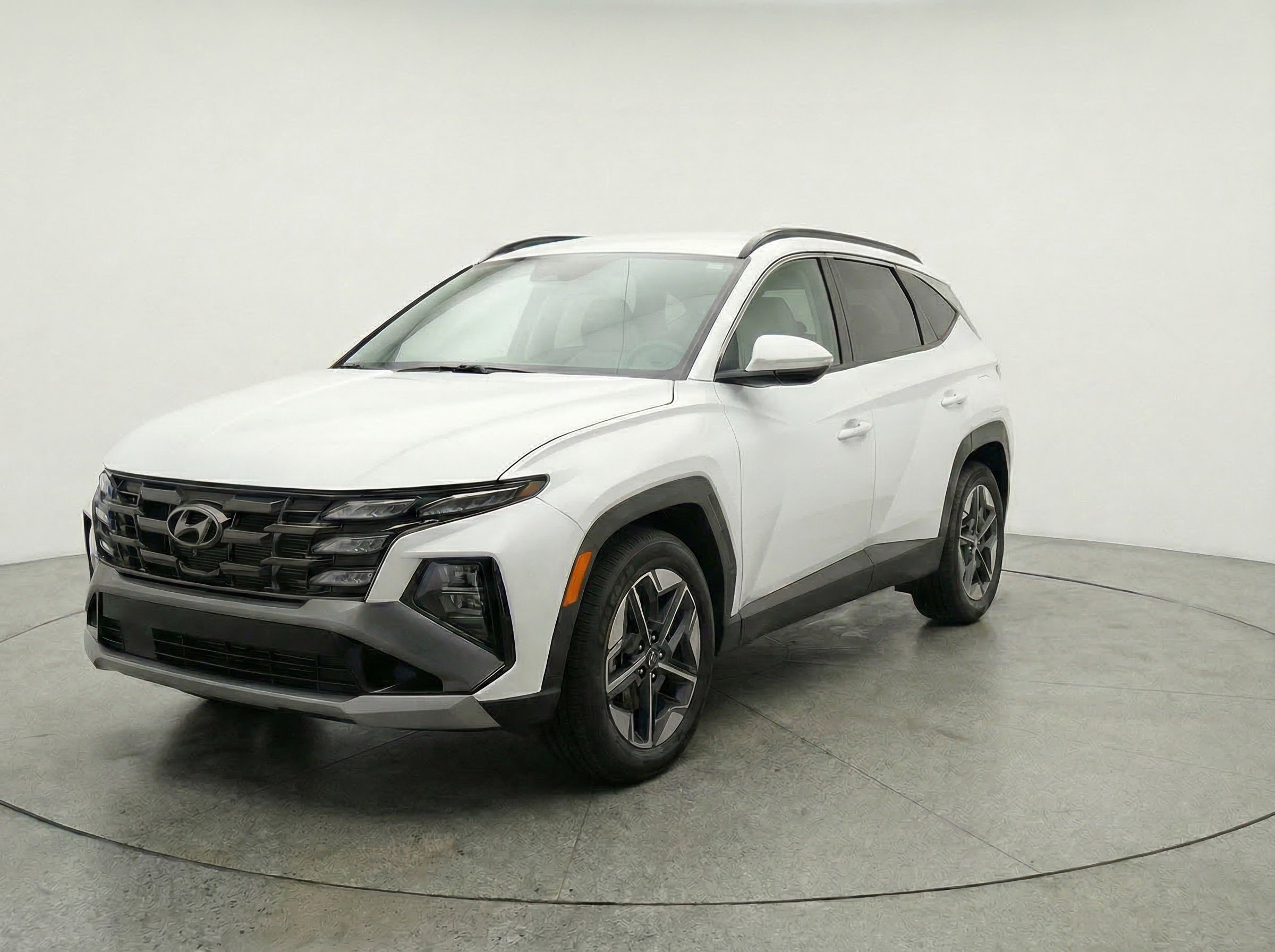 Thumbnail: 2025 Hyundai Tucson - 3