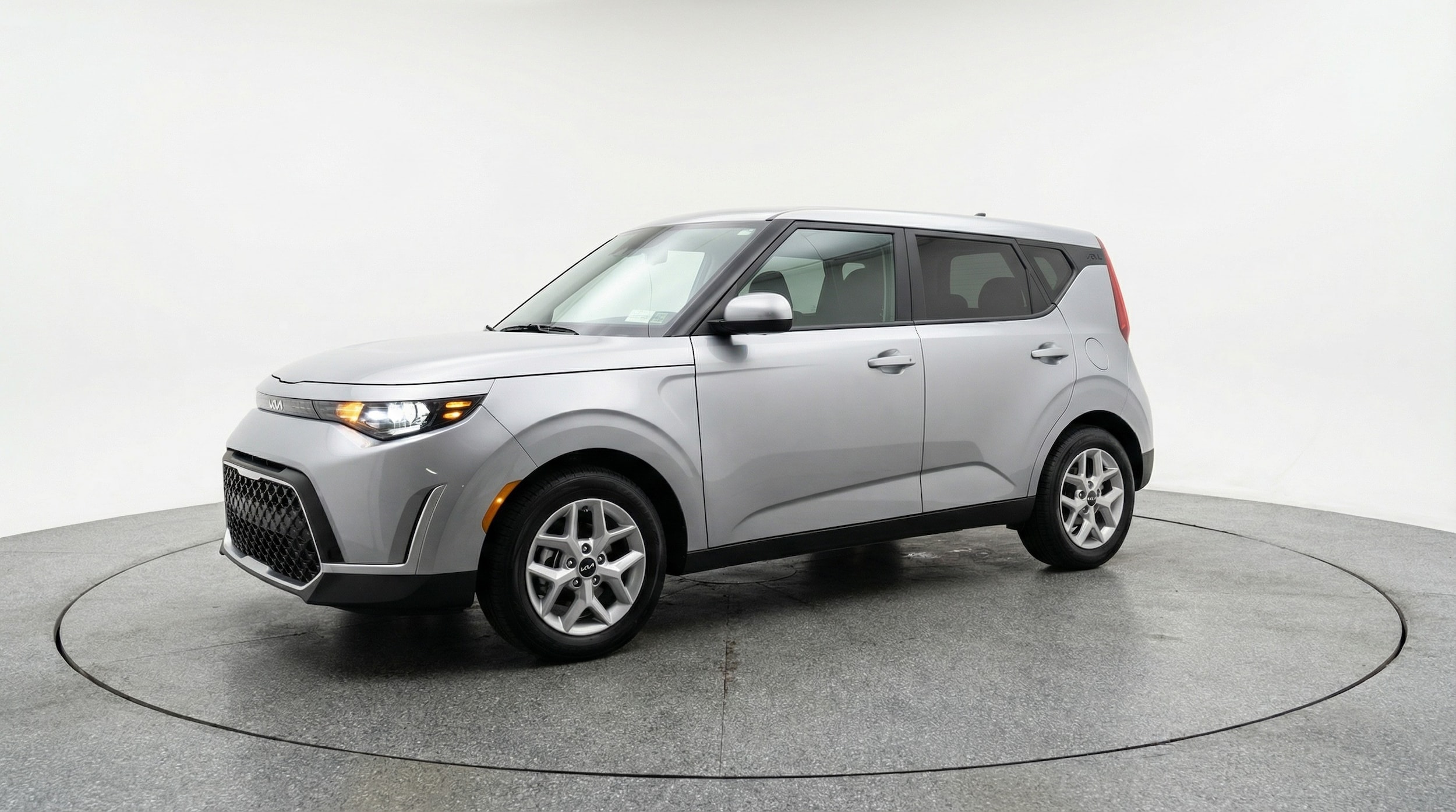 Thumbnail: 2025 Kia Soul - 3