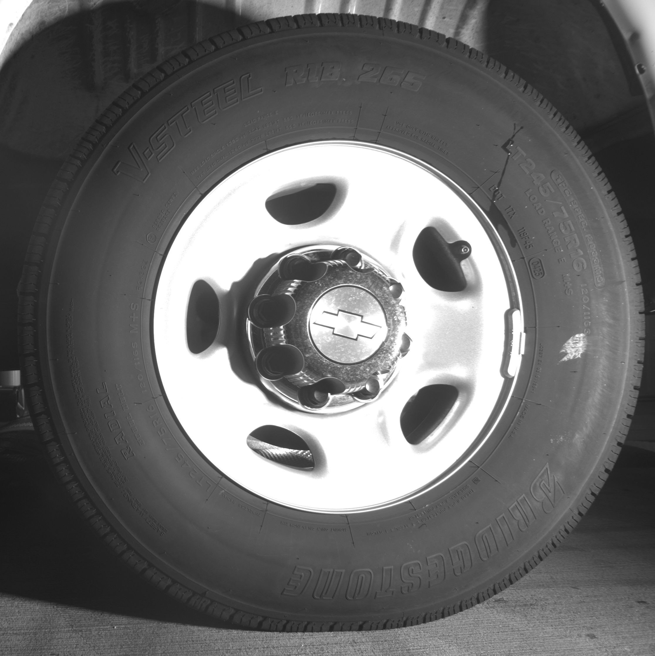 Thumbnail: 2025 Chevrolet Express - 14