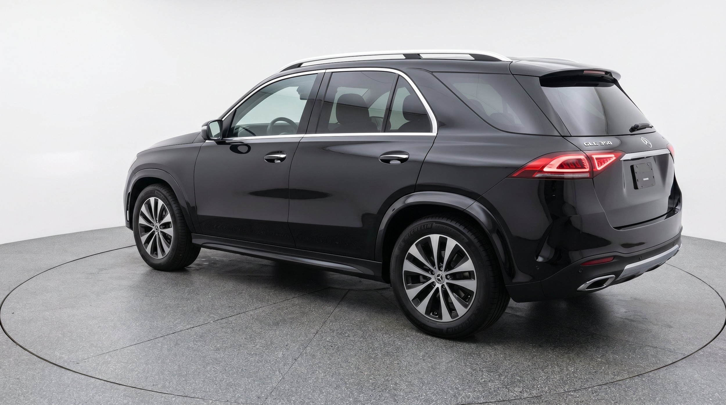 Thumbnail: 2026 Mercedes-Benz GLE - 6