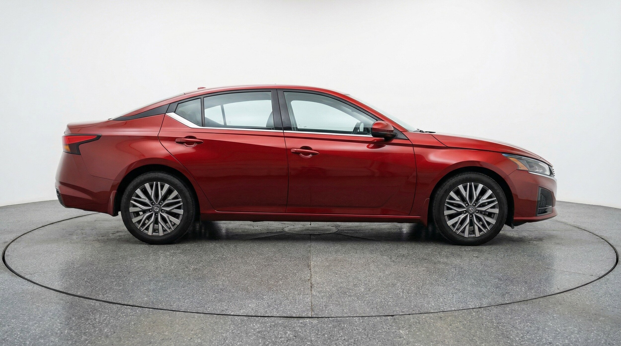 Thumbnail: 2025 Nissan Altima - 11