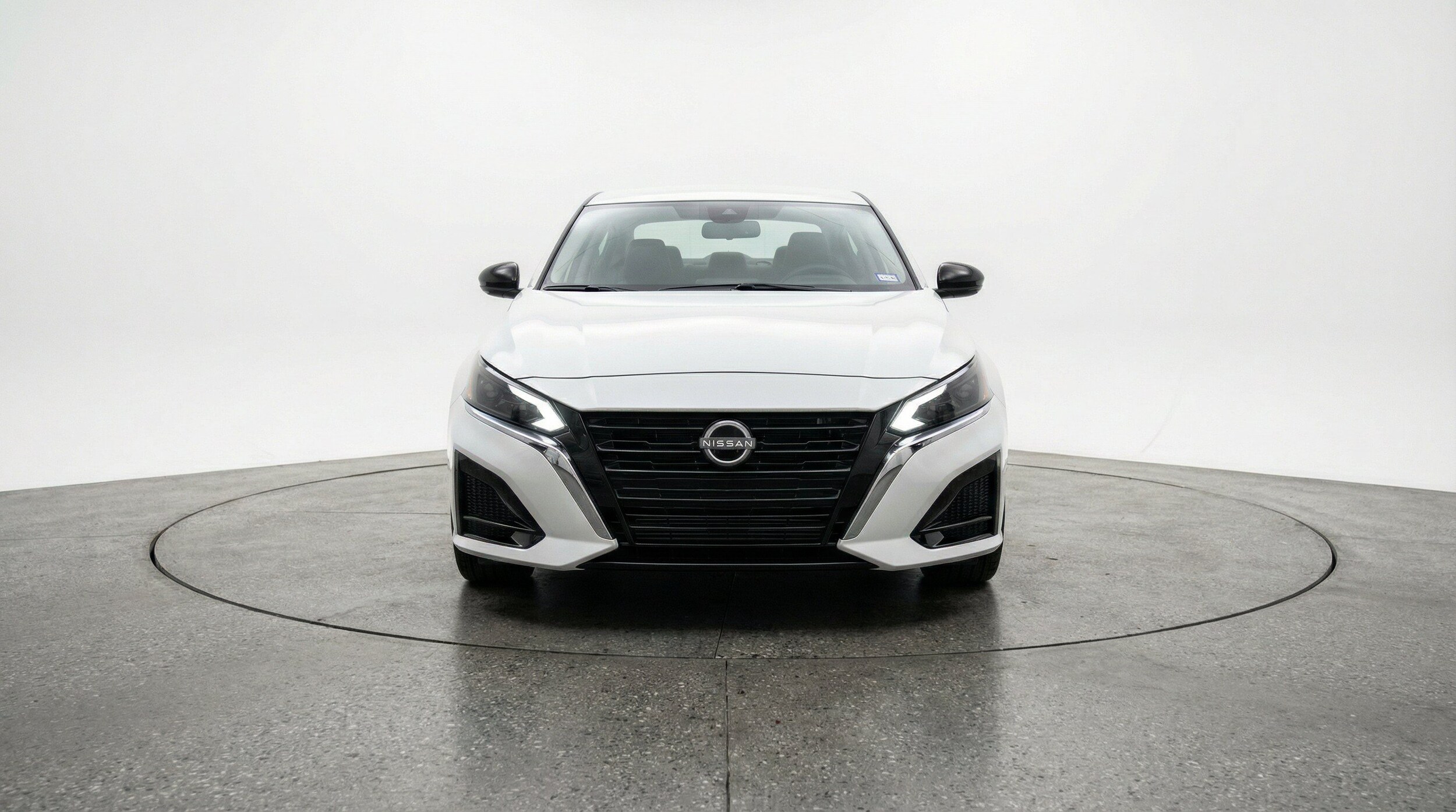 Thumbnail: 2025 Nissan Altima - 2