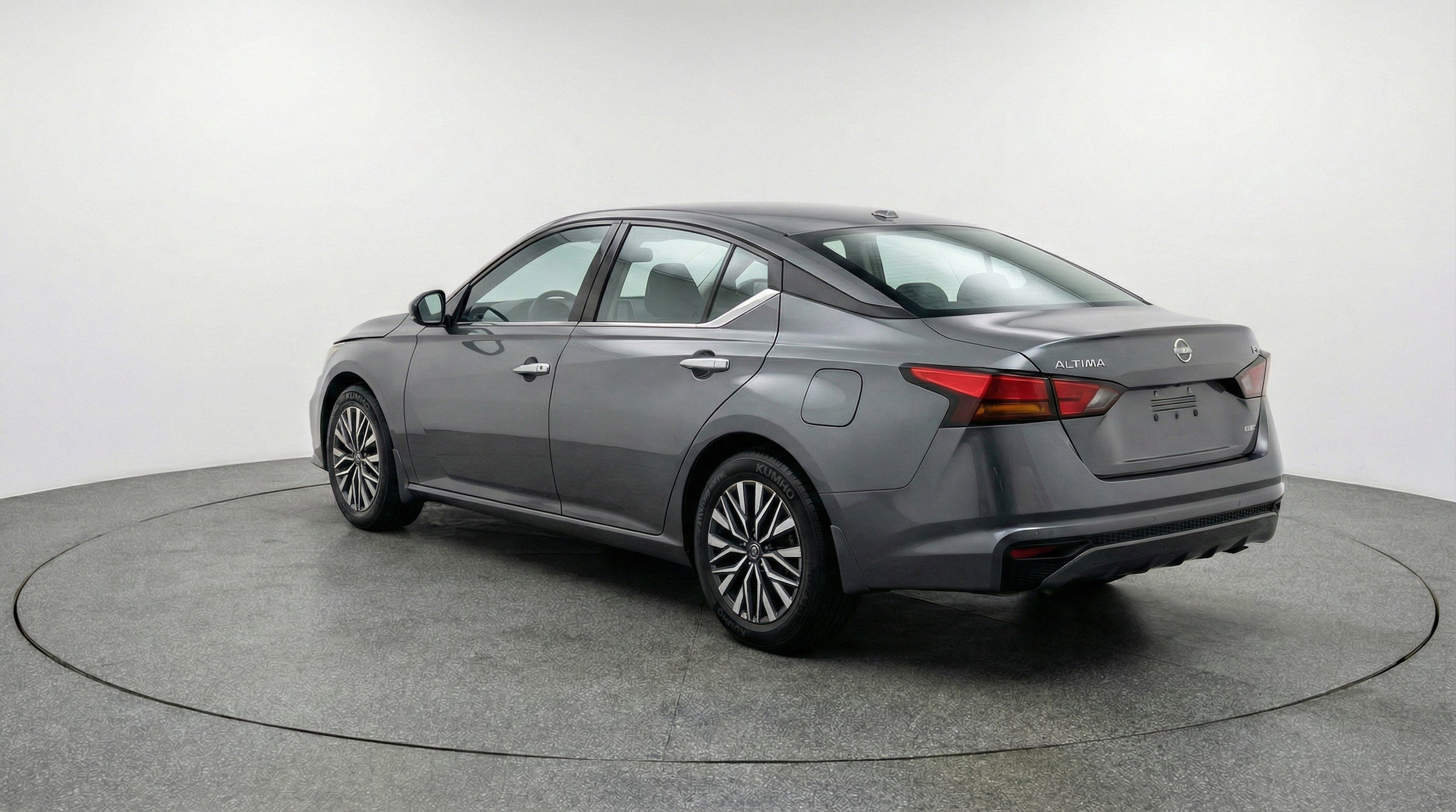 Thumbnail: 2025 Nissan Altima - 6
