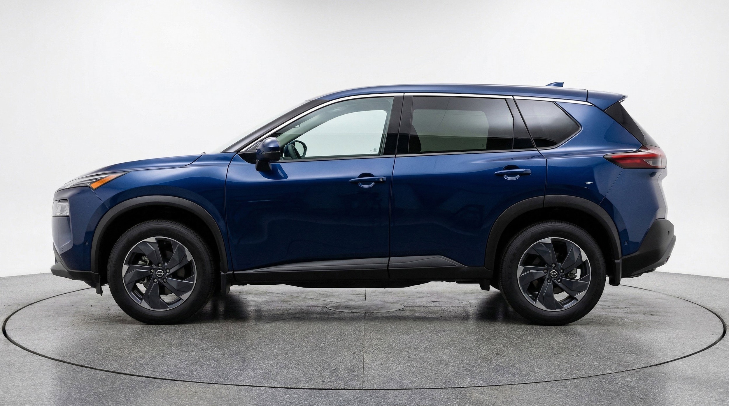Thumbnail: 2025 Nissan Rogue - 5