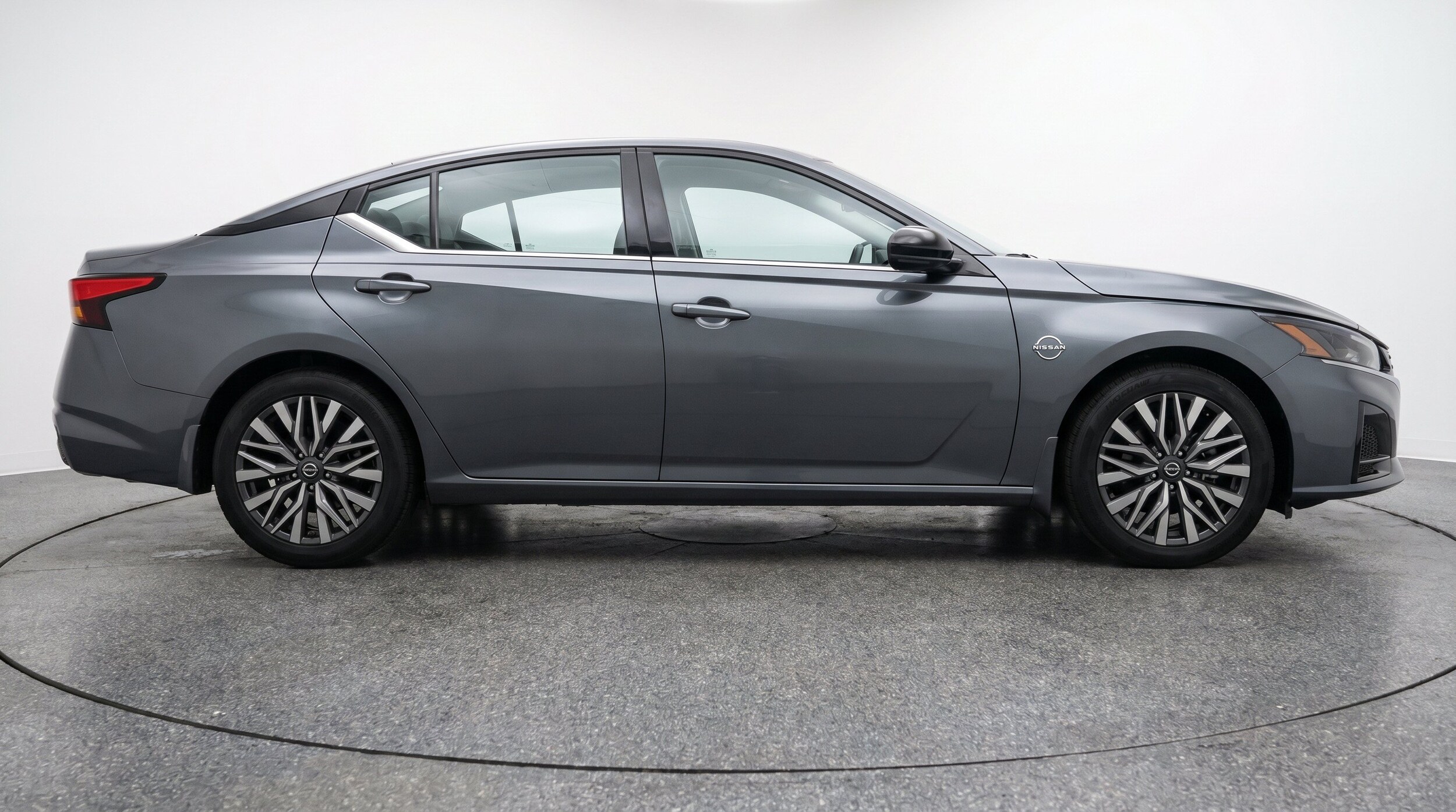 Thumbnail: 2025 Nissan Altima - 10